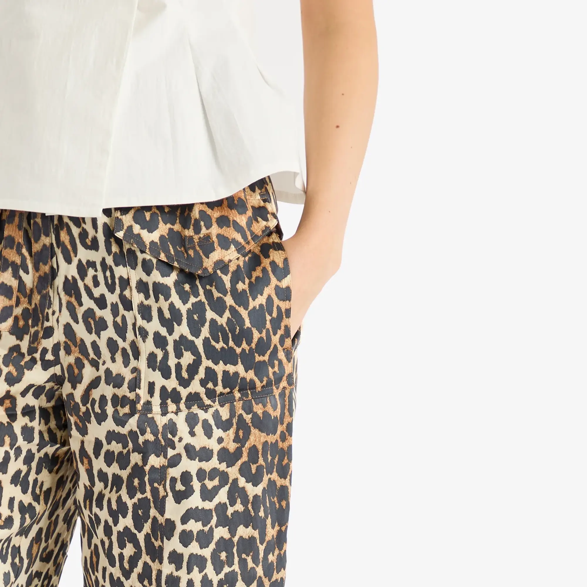 GANNI Women's Leopard Printed Satin Pants