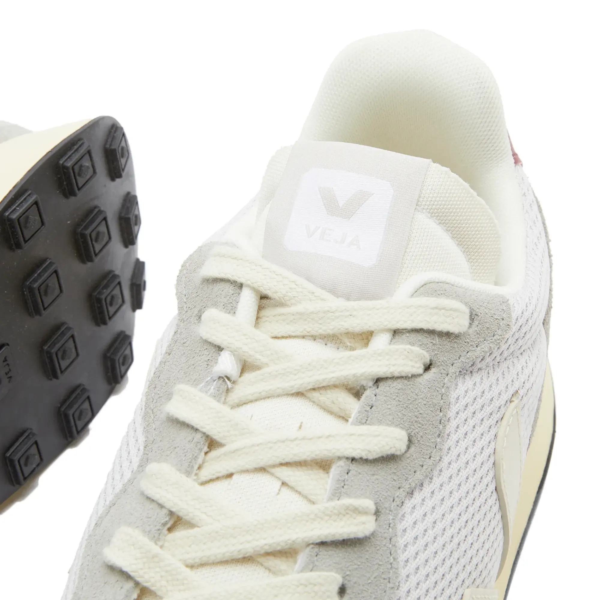 Veja Women's Rio Branco II Sneaker in Alveomesh Light/Grey/Pierre