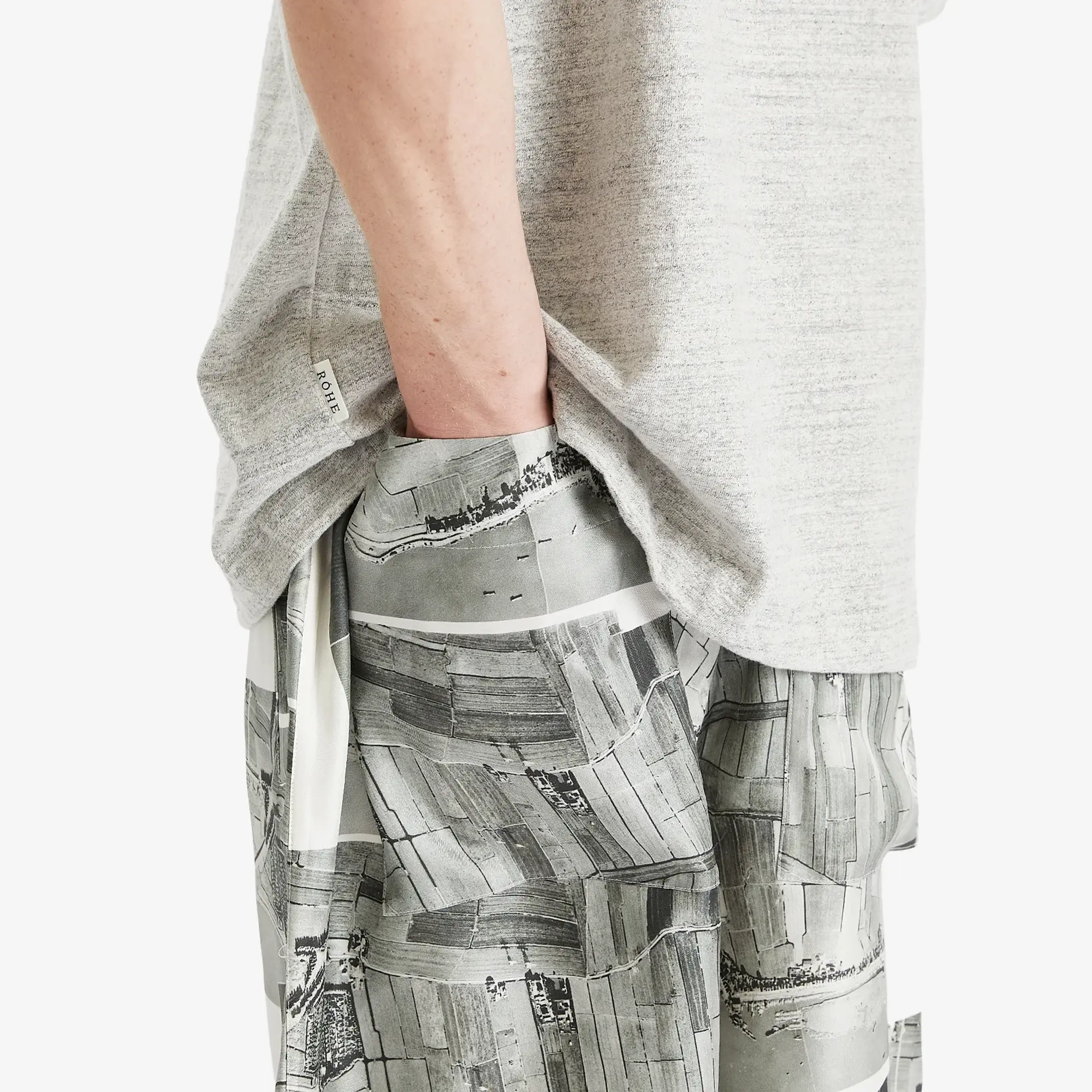 Róhe Men's Silk Drawstring Shorts Durgerdammerdijk Print