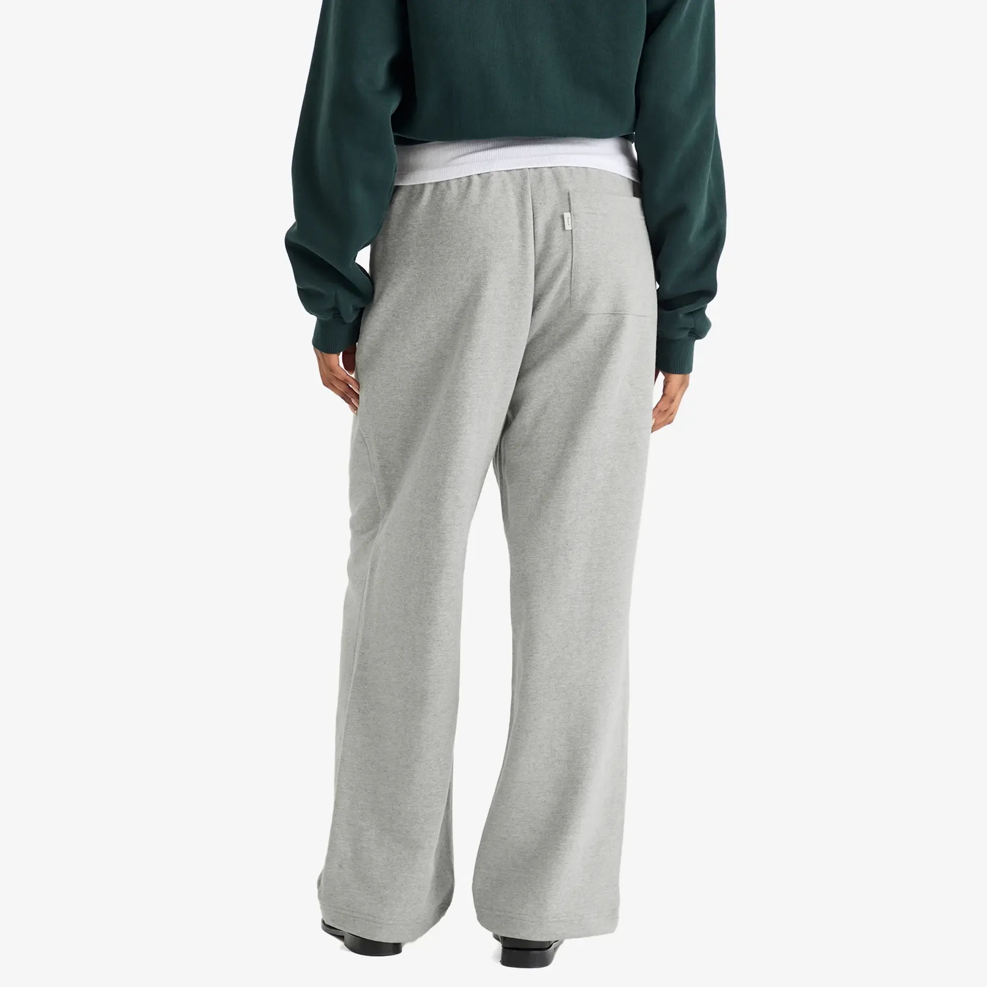 DUNST Women's Unisex Leather Logo Wide Sweat Pants Melange Grey