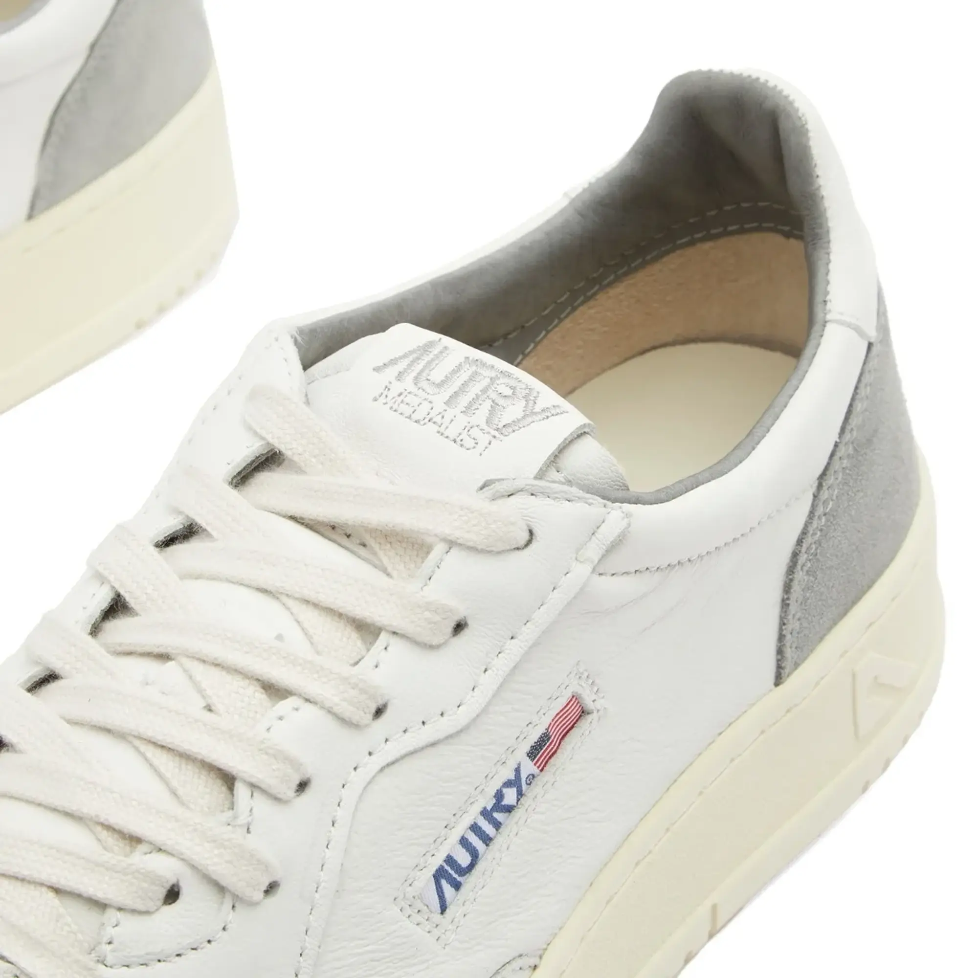 Autry Action Shoes MEDALIST LOW