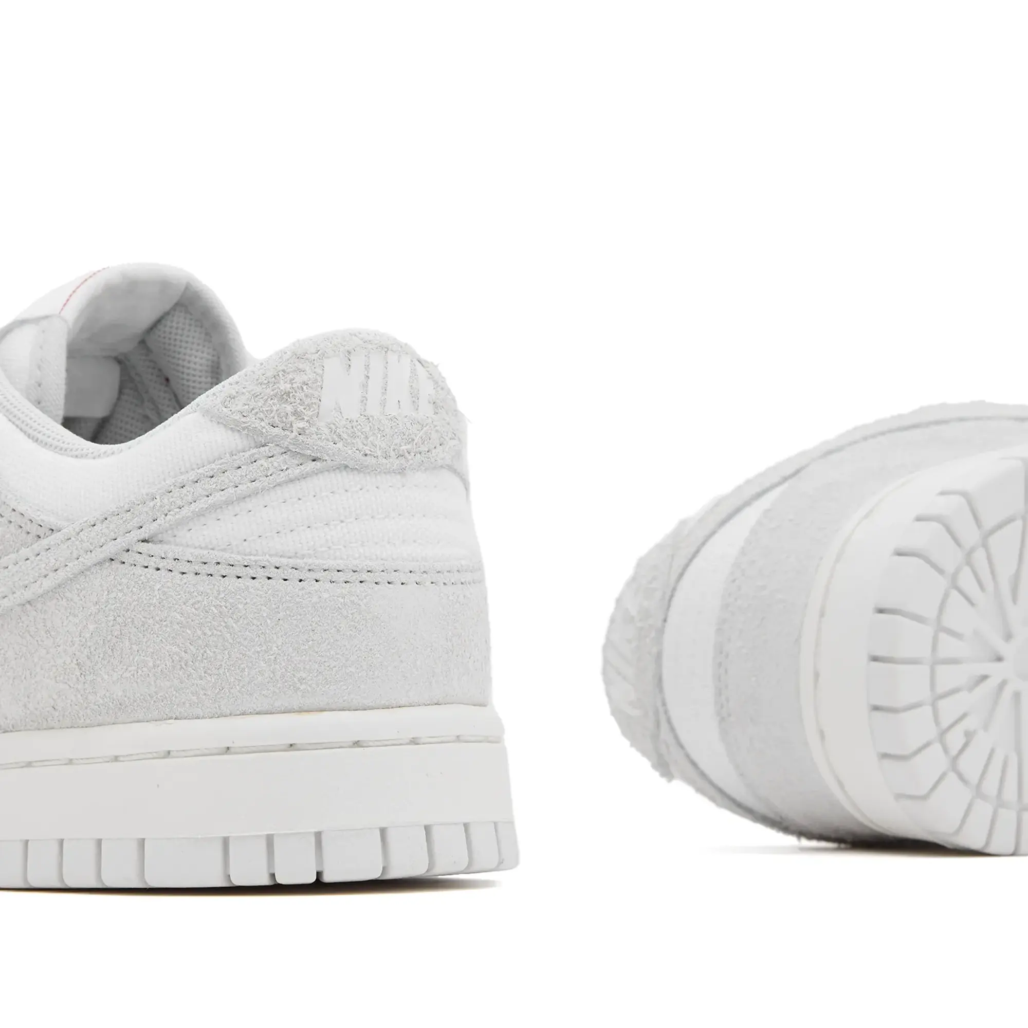 Nike WMNS DUNK LOW