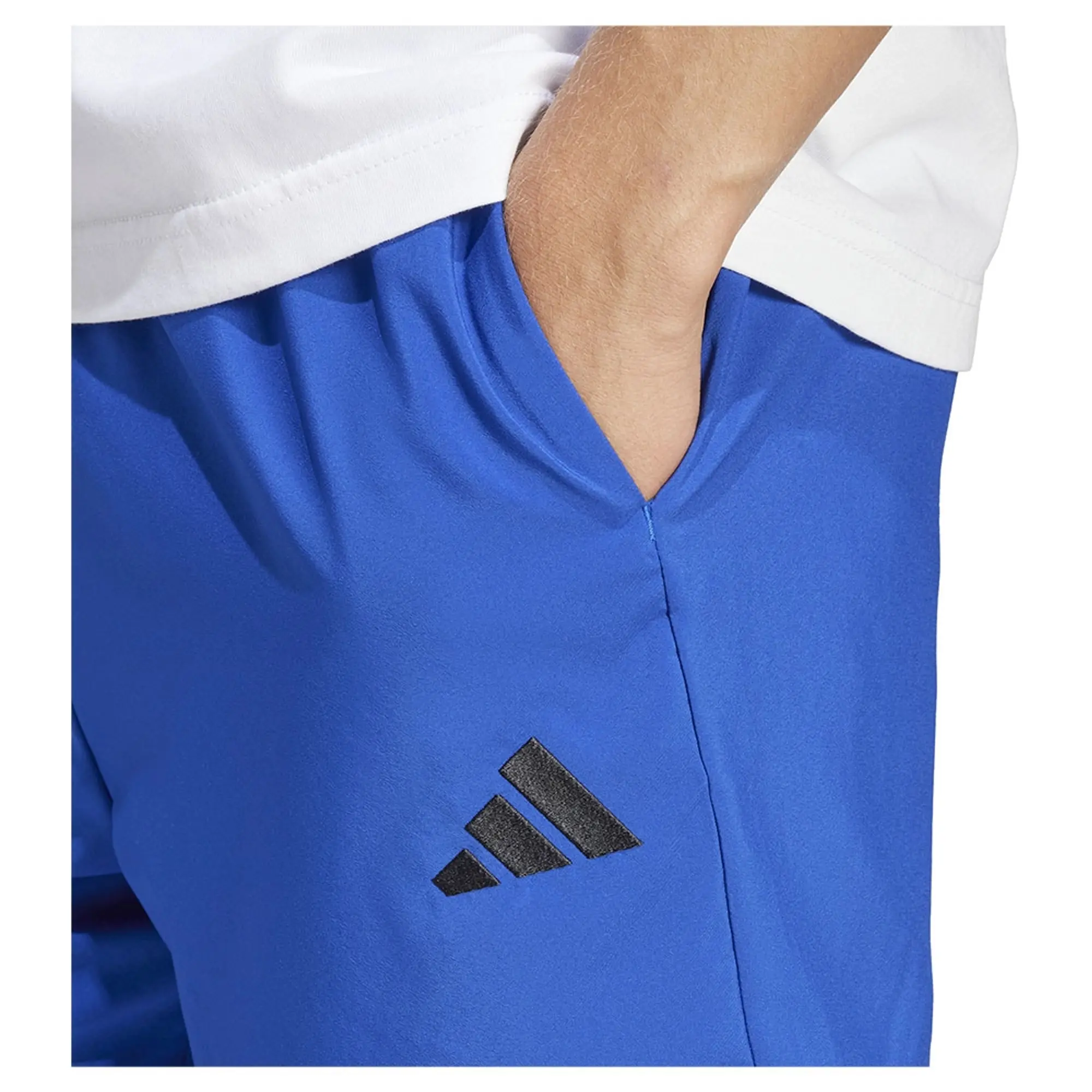 Adidas Essentials Small Logo Chelsea Shorts