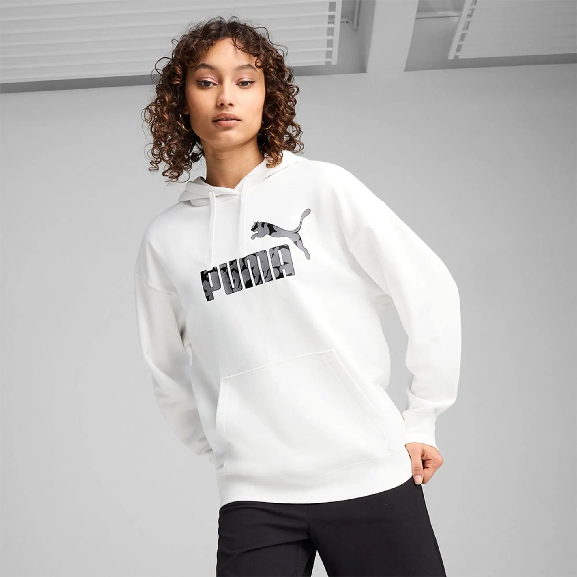Puma Select Ess Nature 2.0 Comfort Hoodie