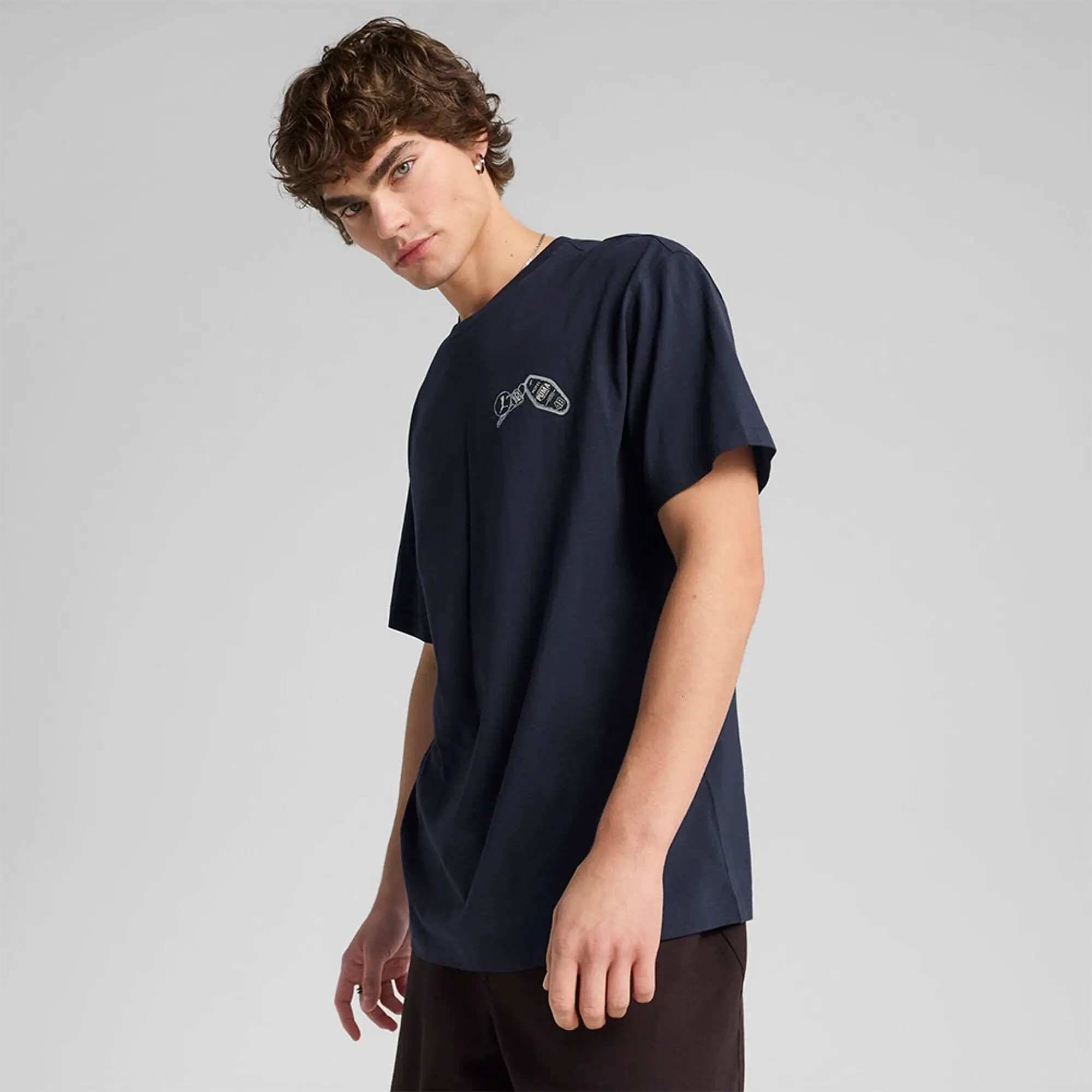 Graphics PUMA Hotel Relaxed T-Shirt Men, Dark Blue