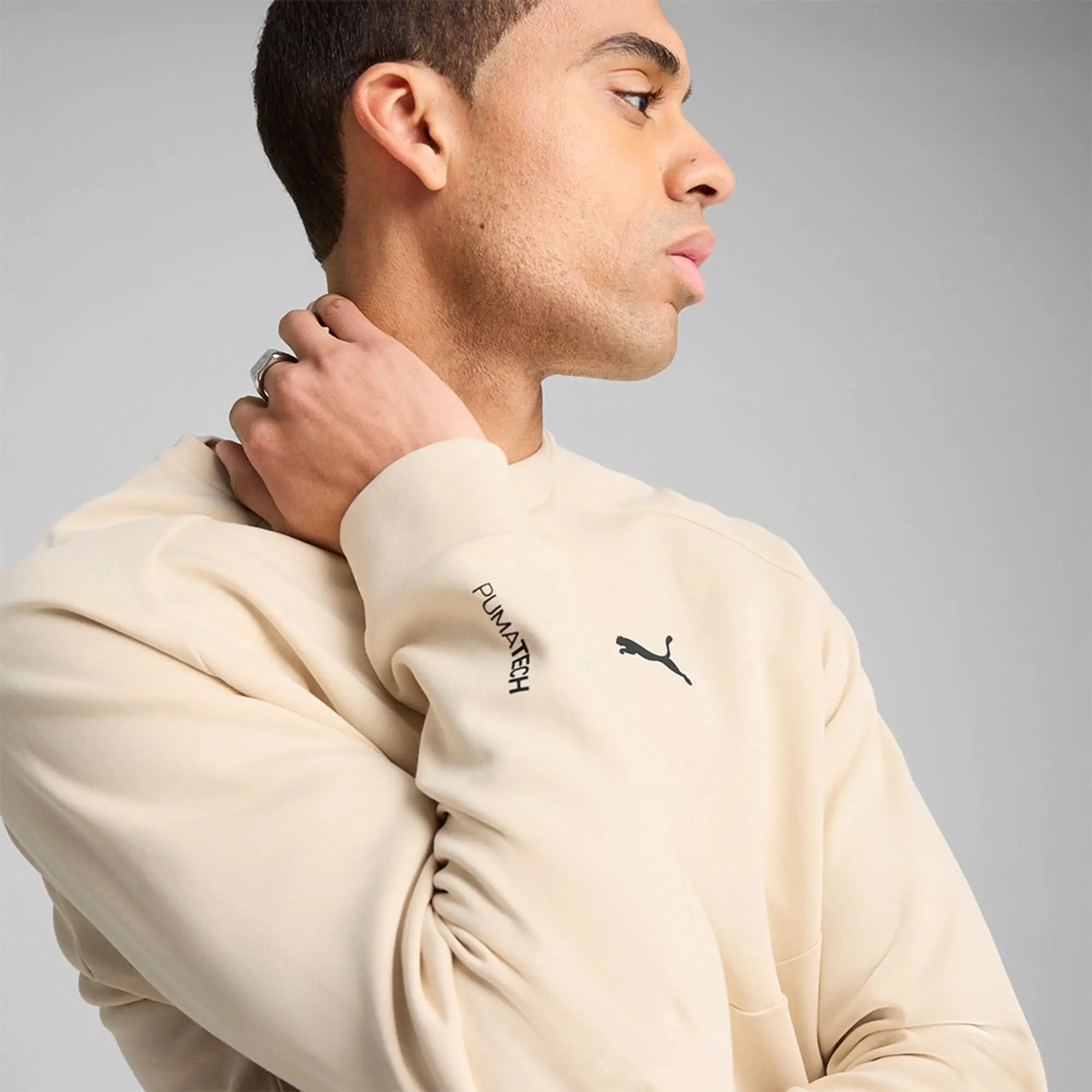 Puma Select Tech Regular Fit Sweatshirt