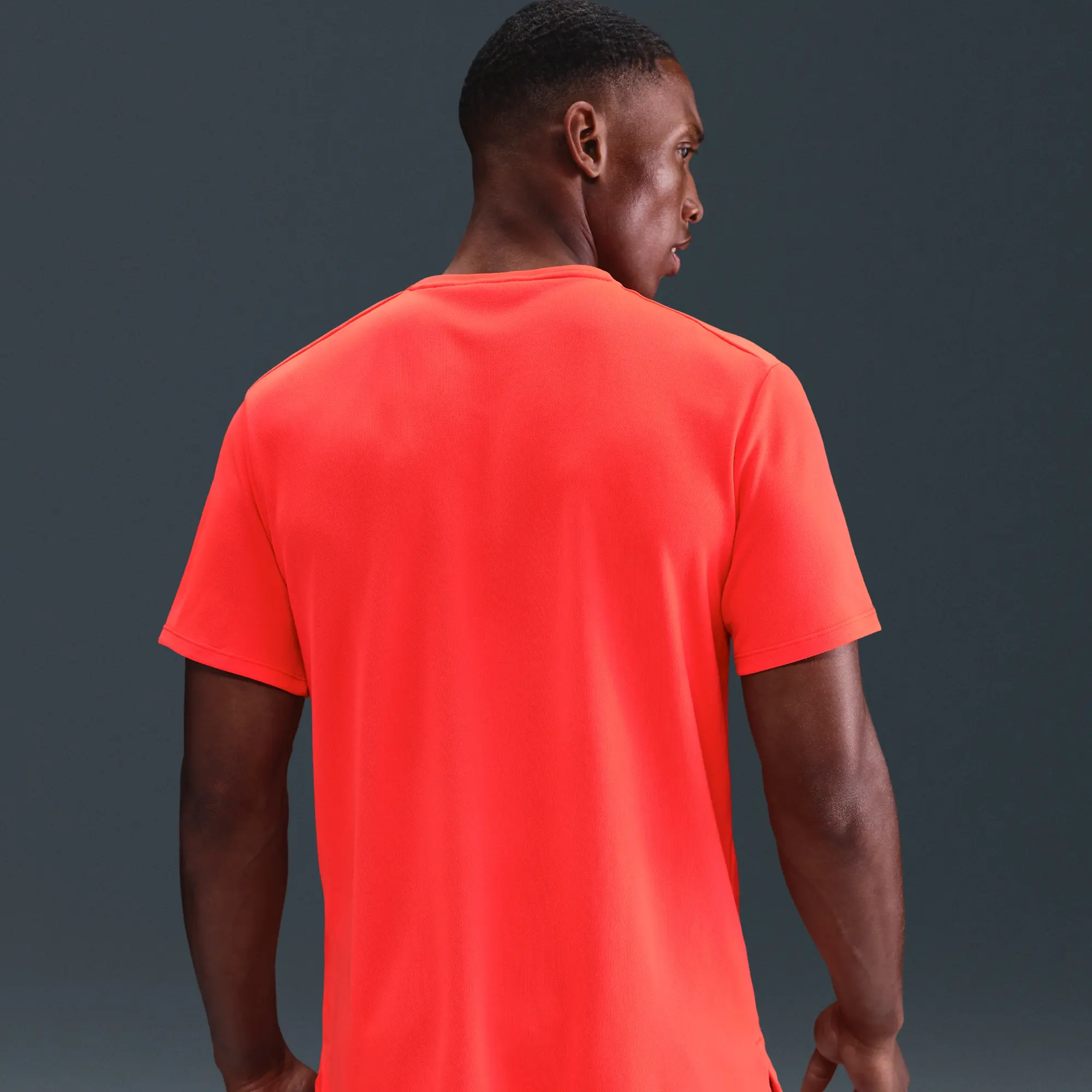Nike Miler Running Shirt Men - Red