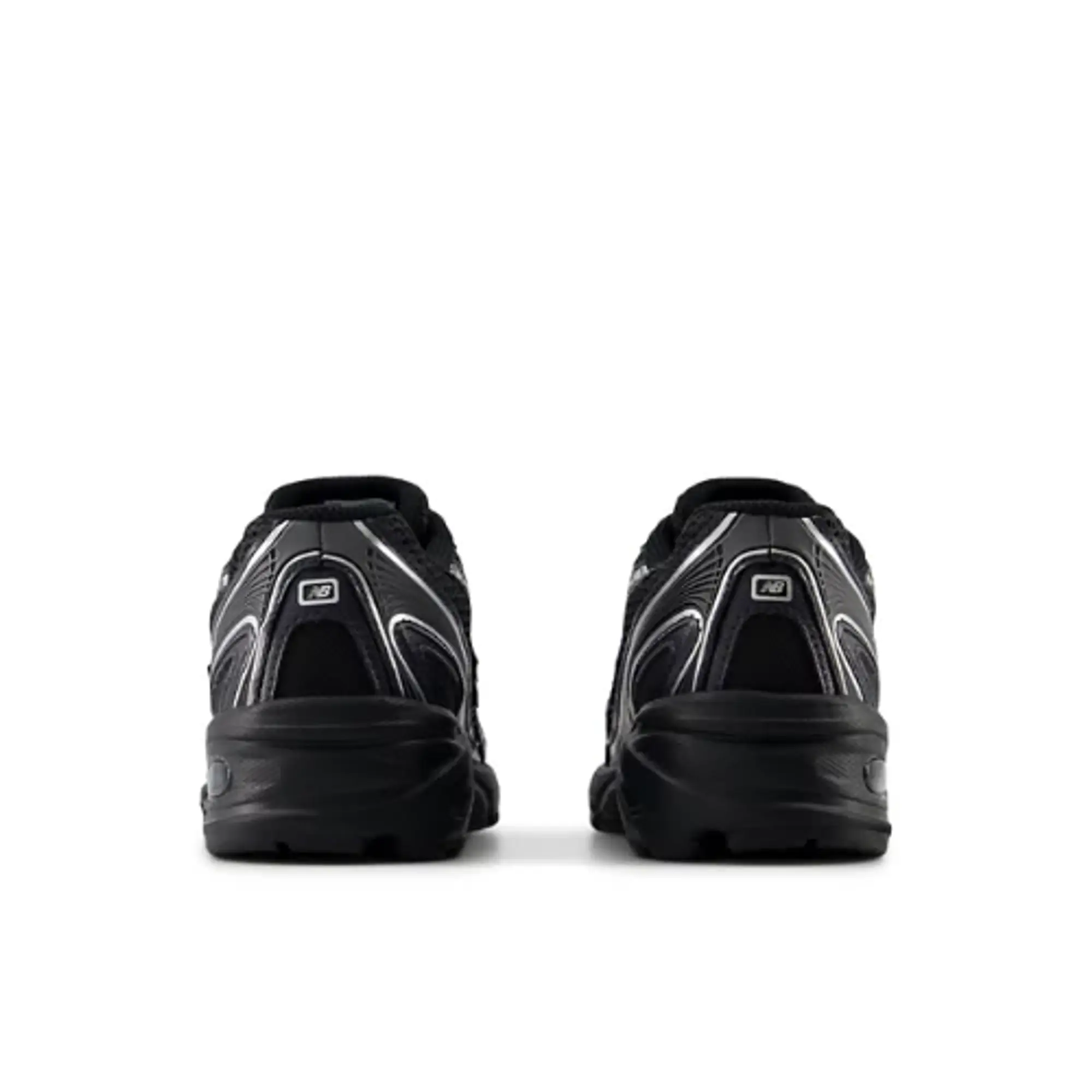 New Balance Kids' 740 in Black/Grey Synthetic