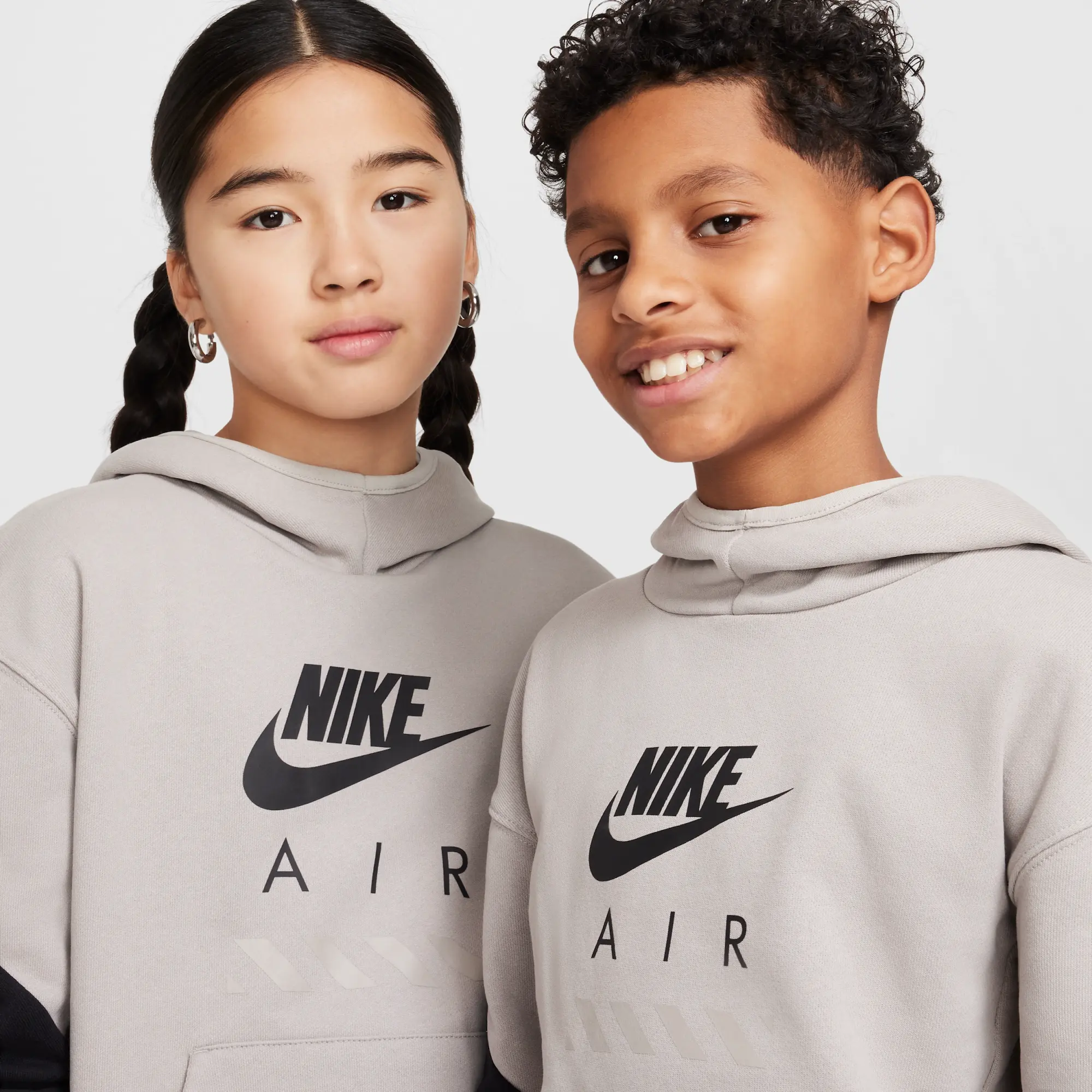 Nike Older Kids Air Fleece Hoodie in Grey/Black