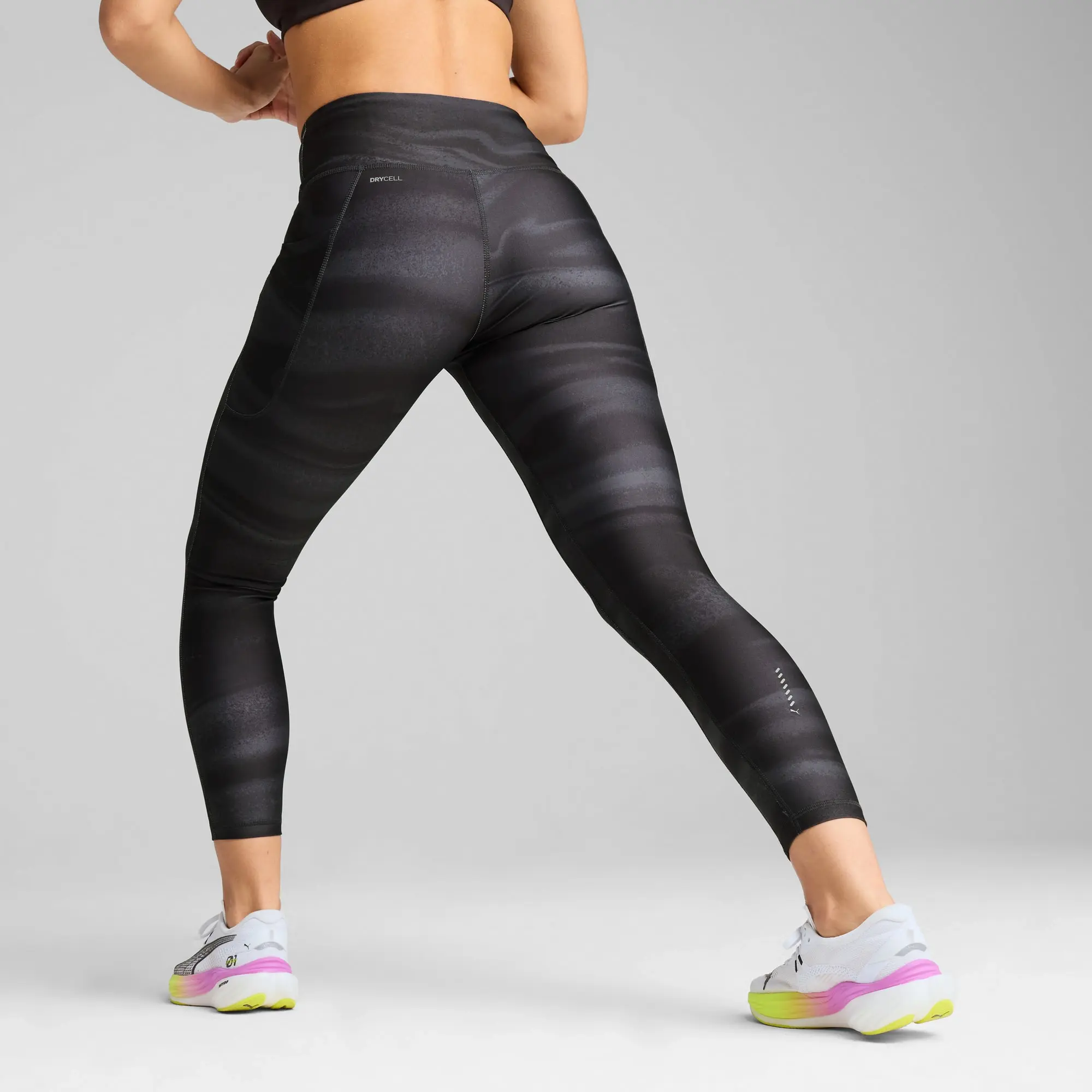PUMA Velocity All-Over Print Running Tights Women, Black