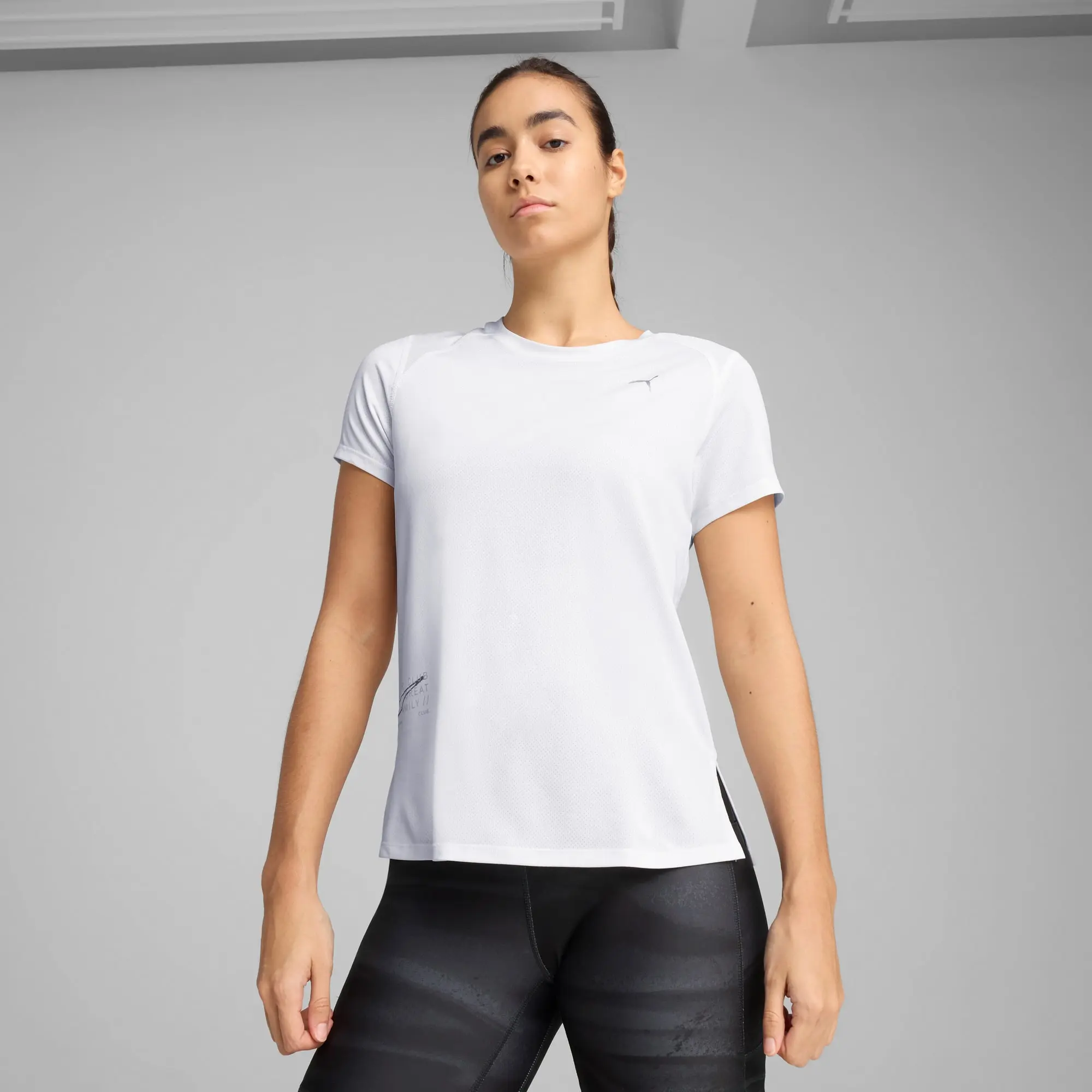 PUMA Run Graphic Mesh Tee Women, White