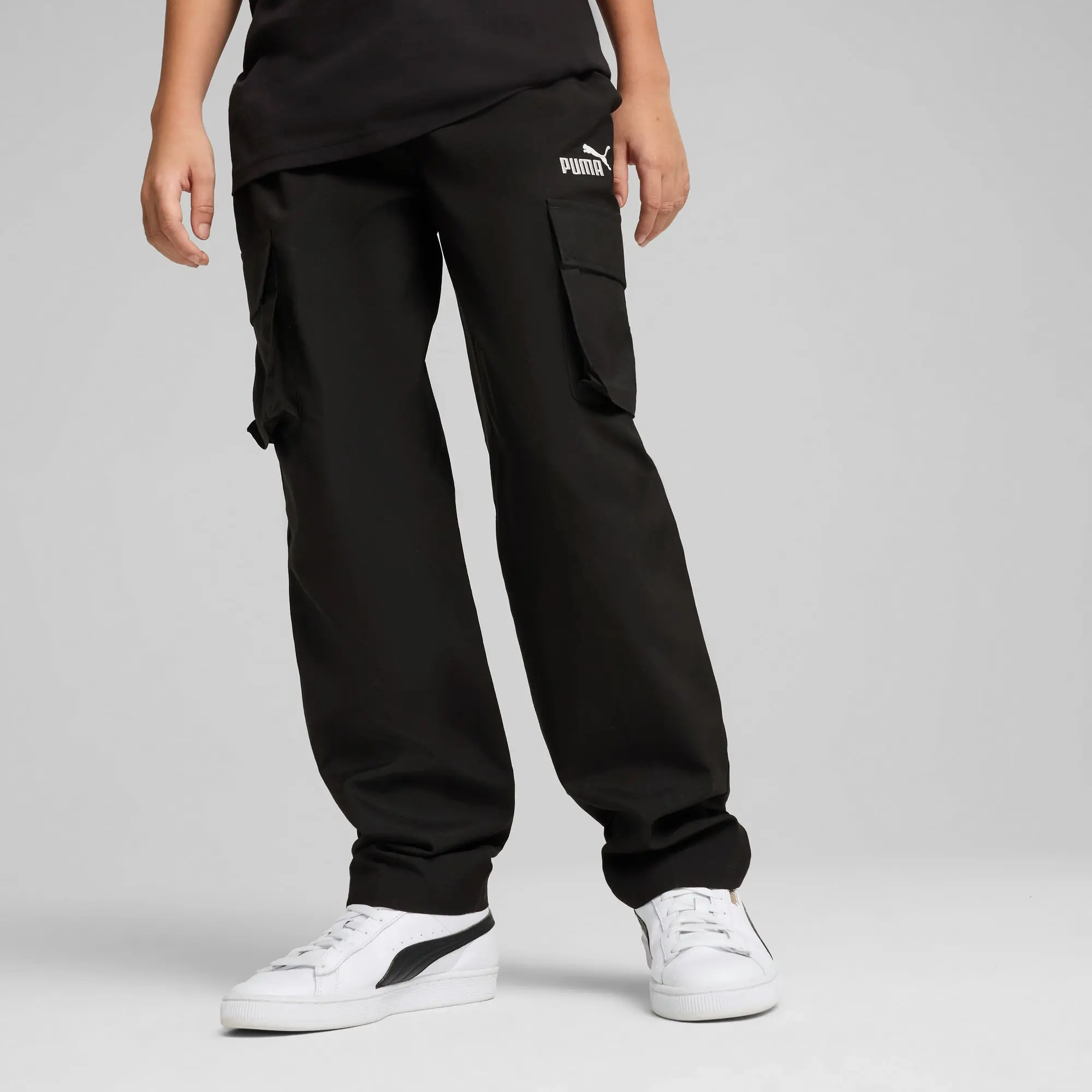 PUMA Ess No. 1 Logo Woven Cargo Pants Youth, Black