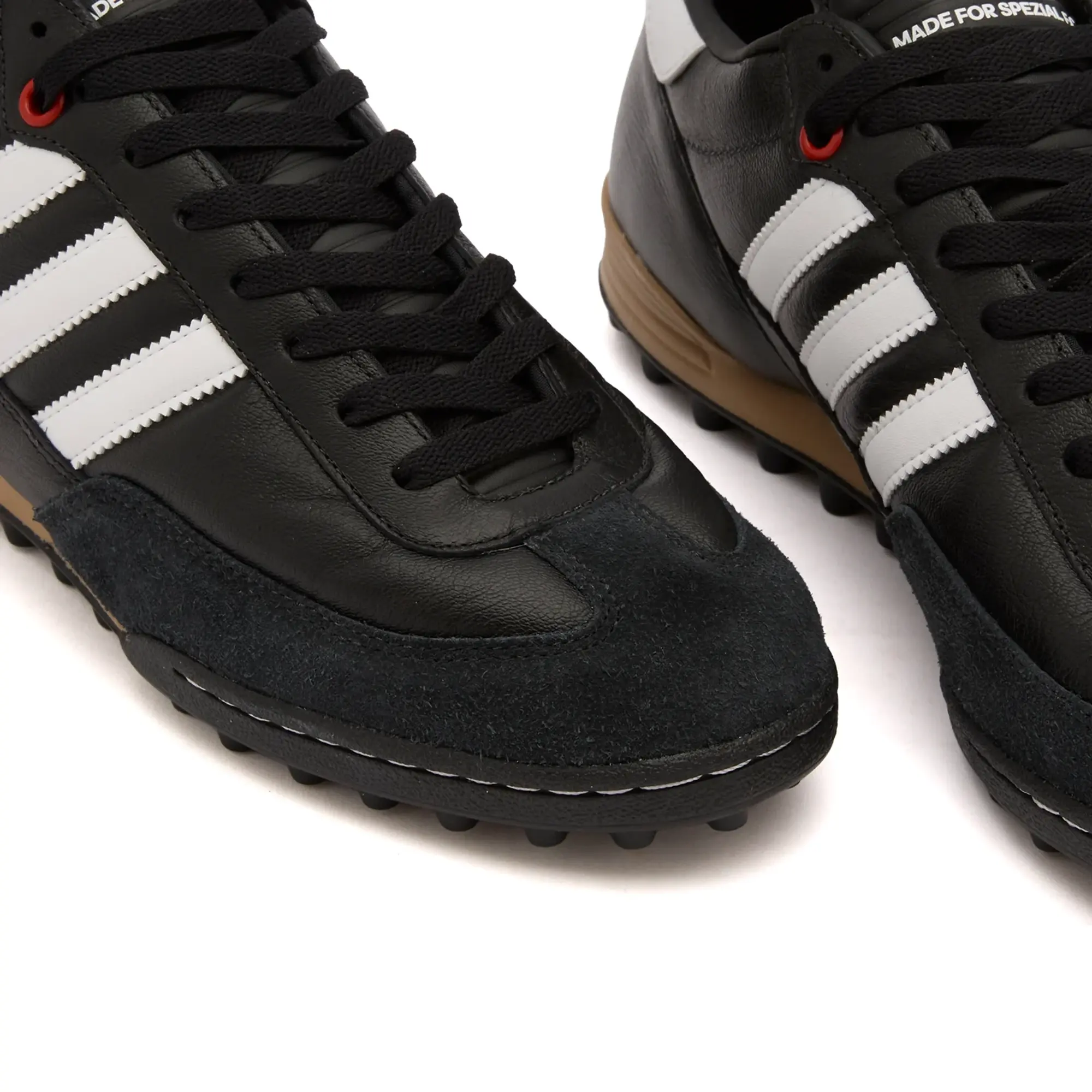 adidas Mundial Team Spezial F.C. TF