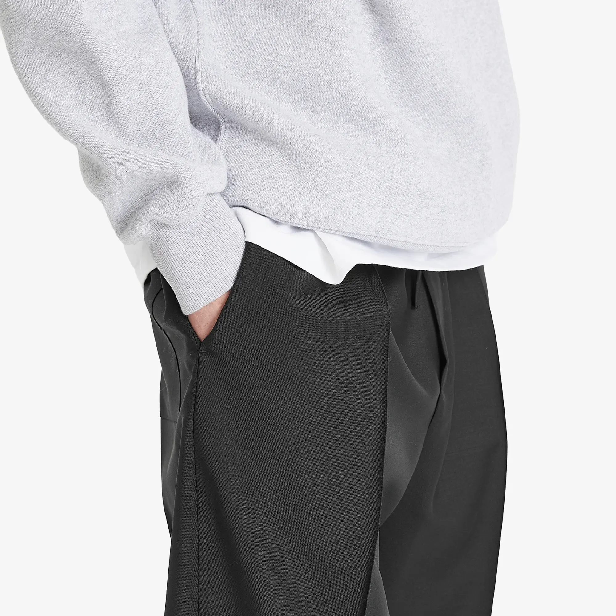 Róhe Men's Elasticated Waist Trousers Black
