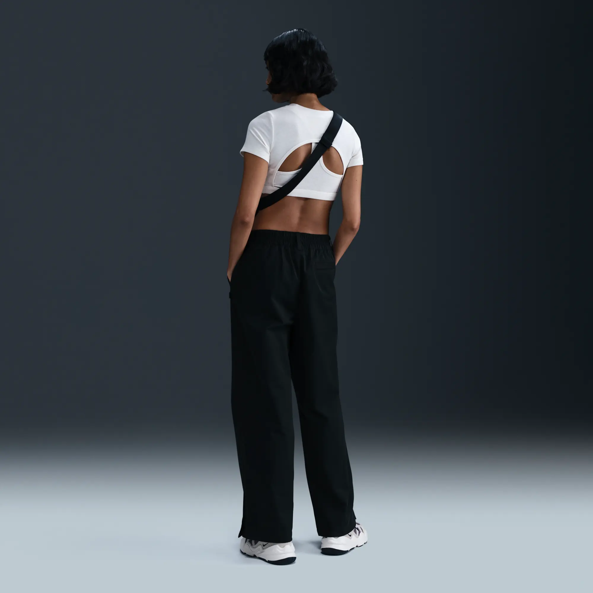 Nike Sportswear Collection Women's Mid-Rise Twill Trousers - Black - Cotton/Polyester/Elastane
