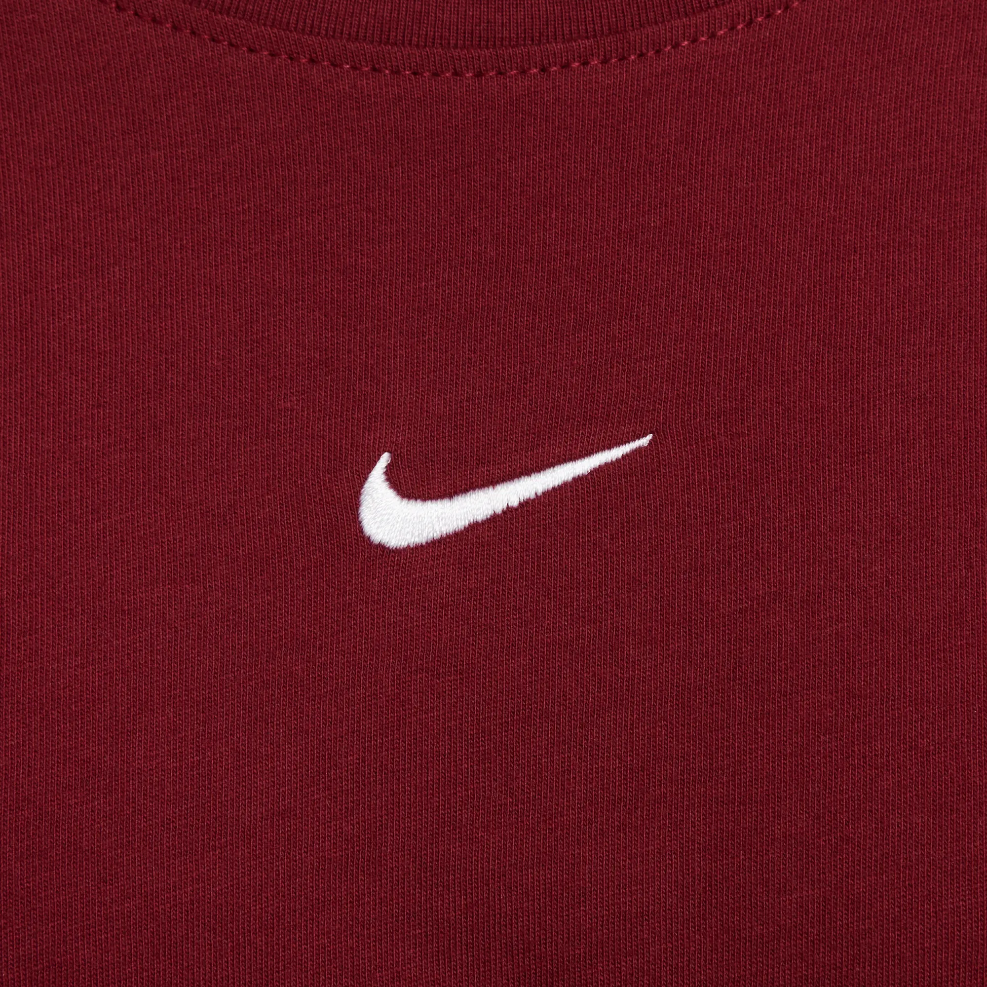Nike Sportswear Essential Older Kids' (Girls') T-Shirt - Red - Cotton