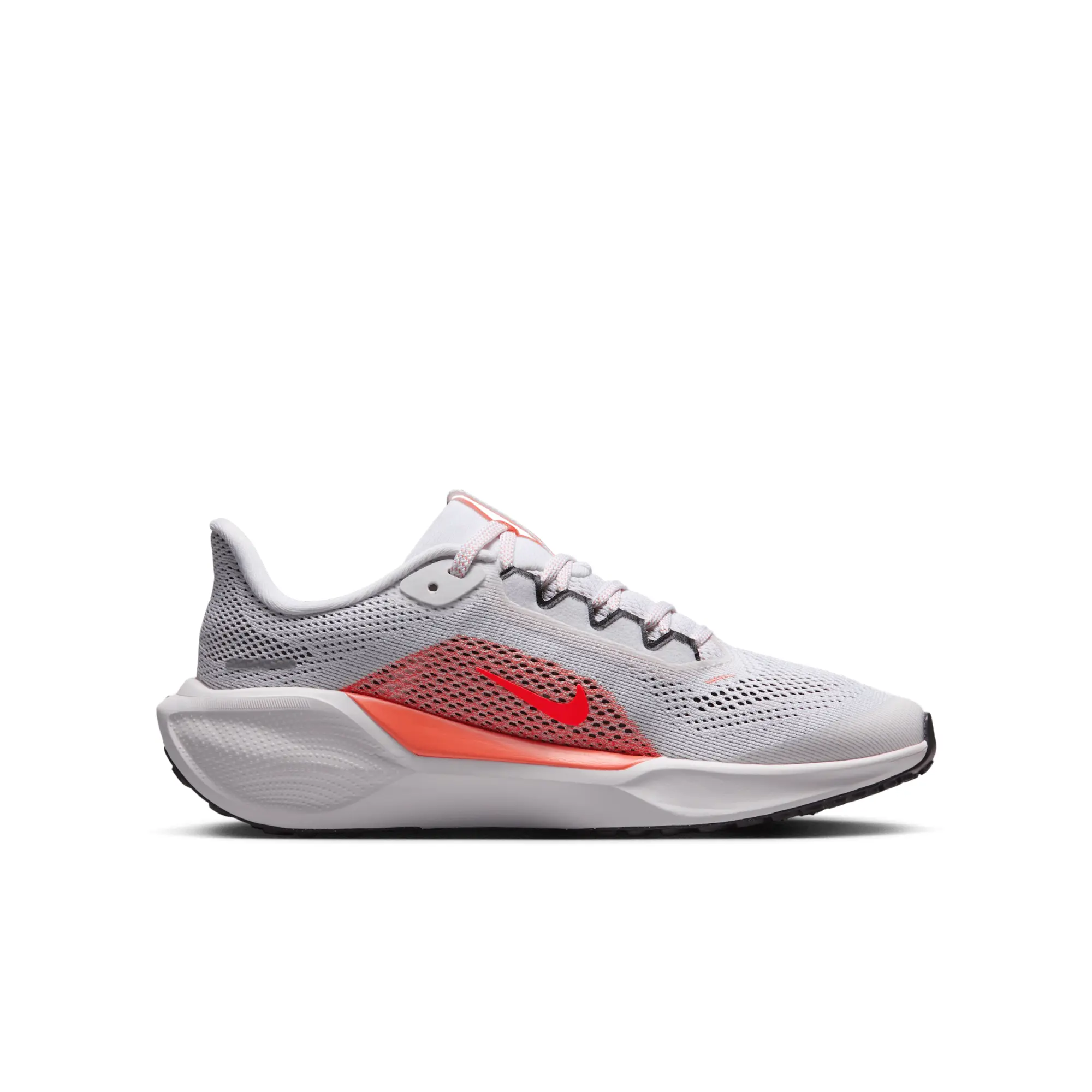 Nike Pegasus 41 Older Kids' Road Running Shoes - White