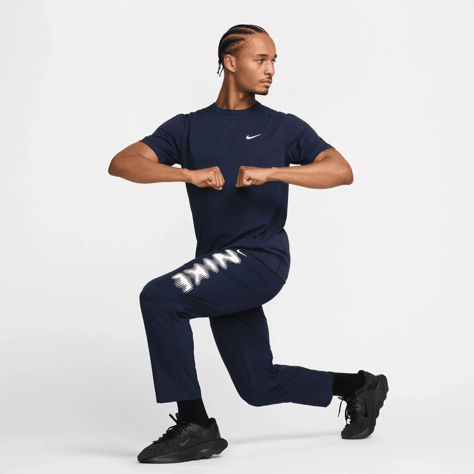 Nike Hyverse Men's Dri-FIT UV Short-sleeve Versatile Top - Blue - Polyester
