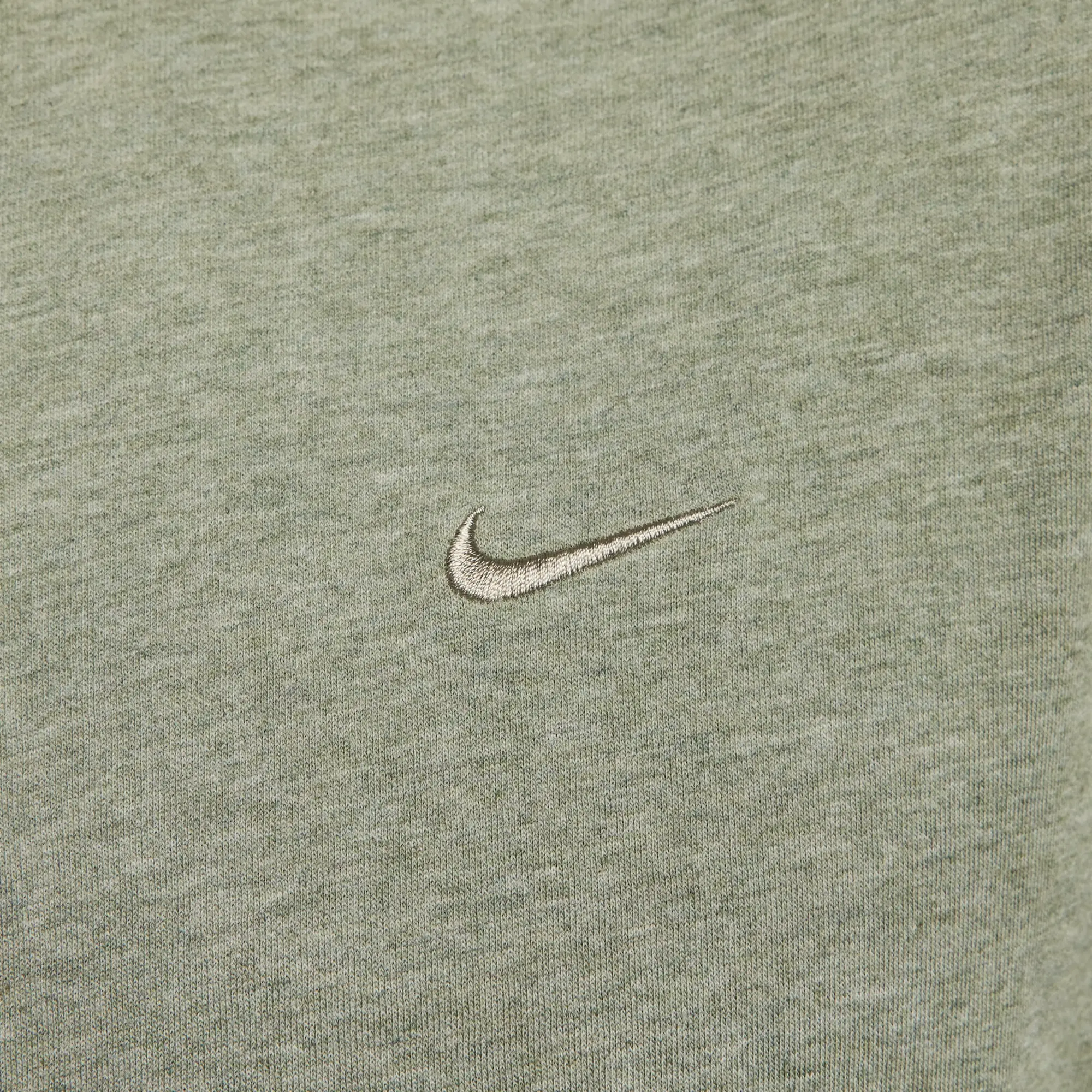 Nike Primary Men's Dri-FIT Short-sleeve Versatile Top - Green - Cotton/Polyester