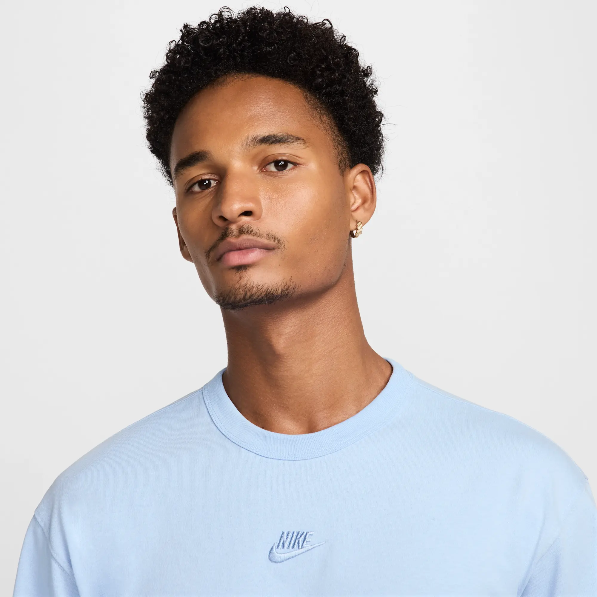Nike Sportswear Premium Essentials Men's Long-Sleeve T-Shirt - Blue - Cotton