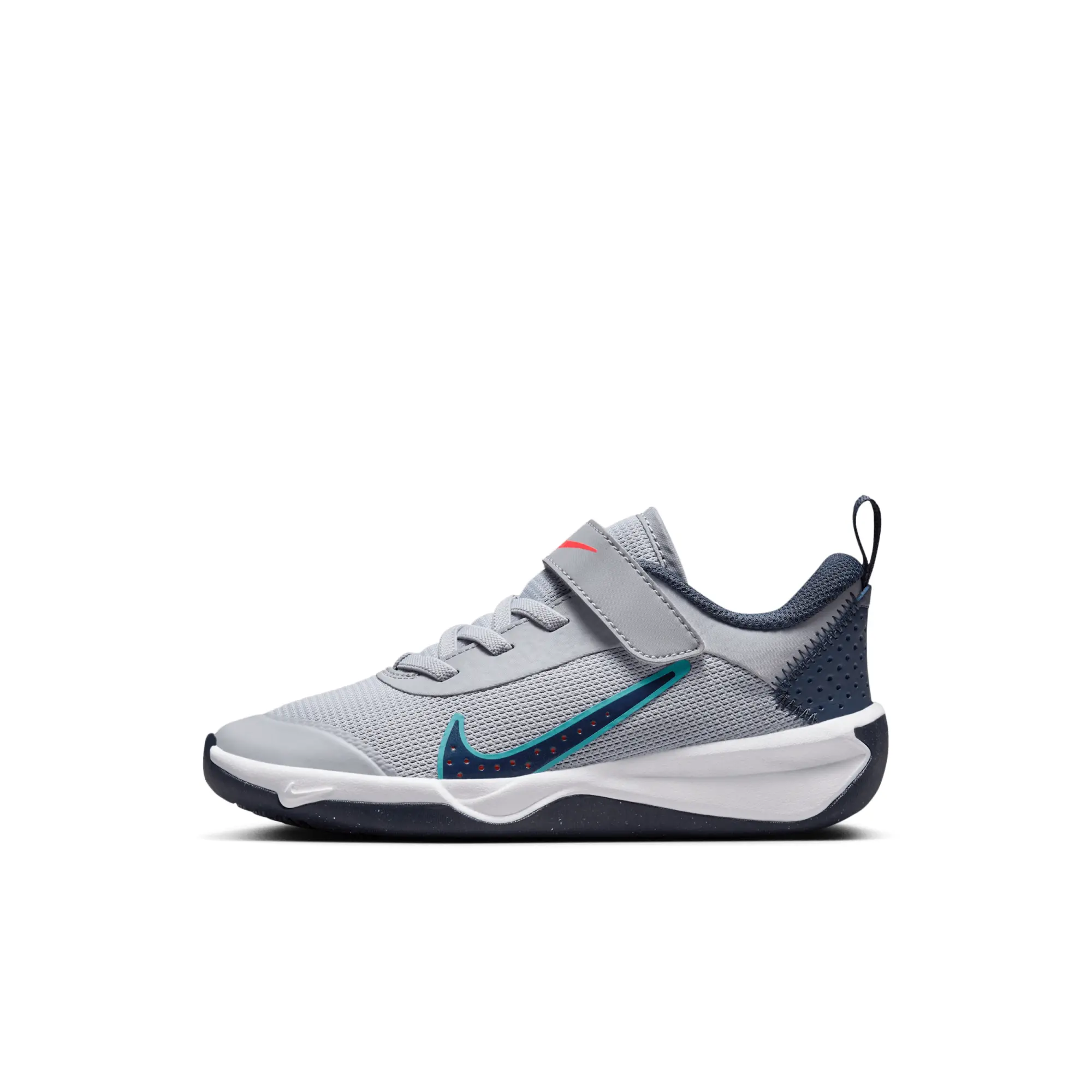 Nike Omni Multi-Court Younger Kids' Shoes - Grey
