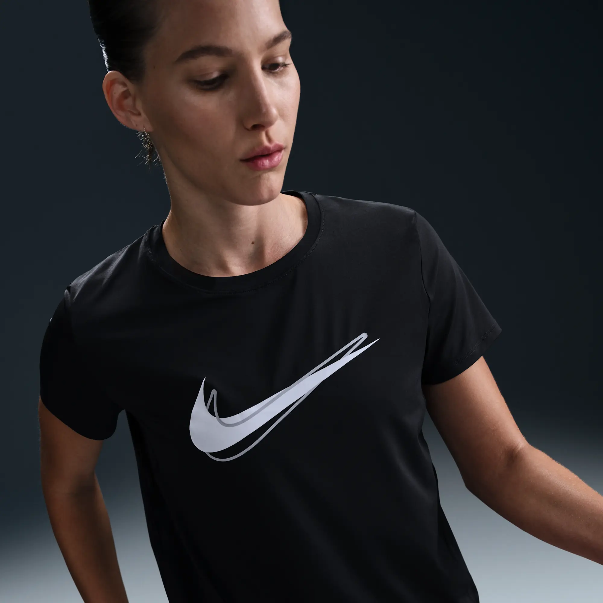 Nike One Swoosh Women's Dri-FIT Short-Sleeve Running Top - Black - Polyester/Elastane