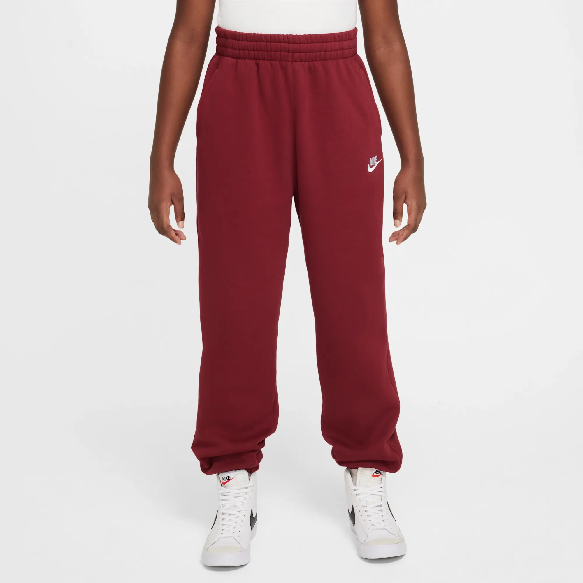 Nike Sportswear Club Fleece Older Kids' Loose Trousers - Red - Cotton/Polyester