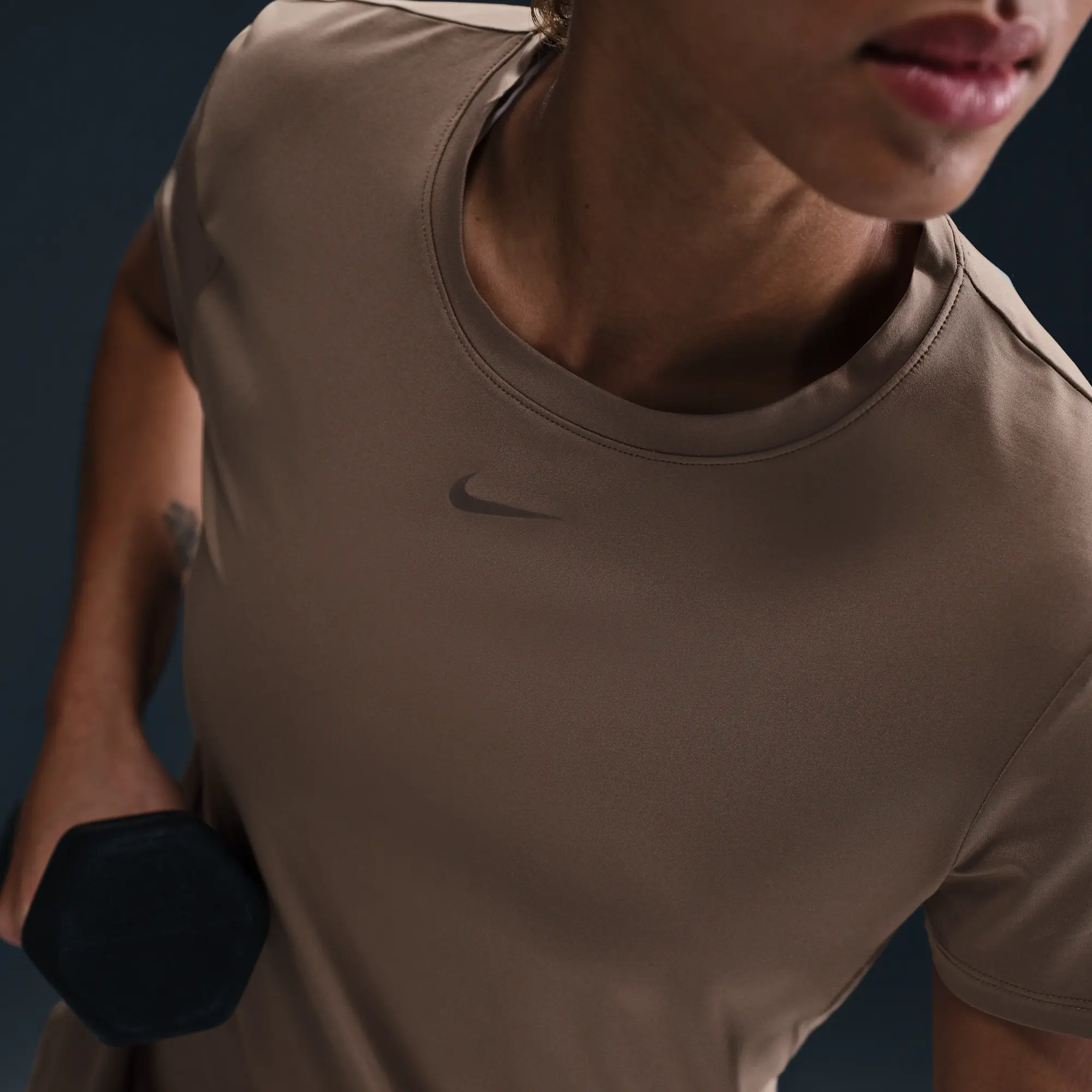 Women's Nike One T-Shirt in Brown/Black