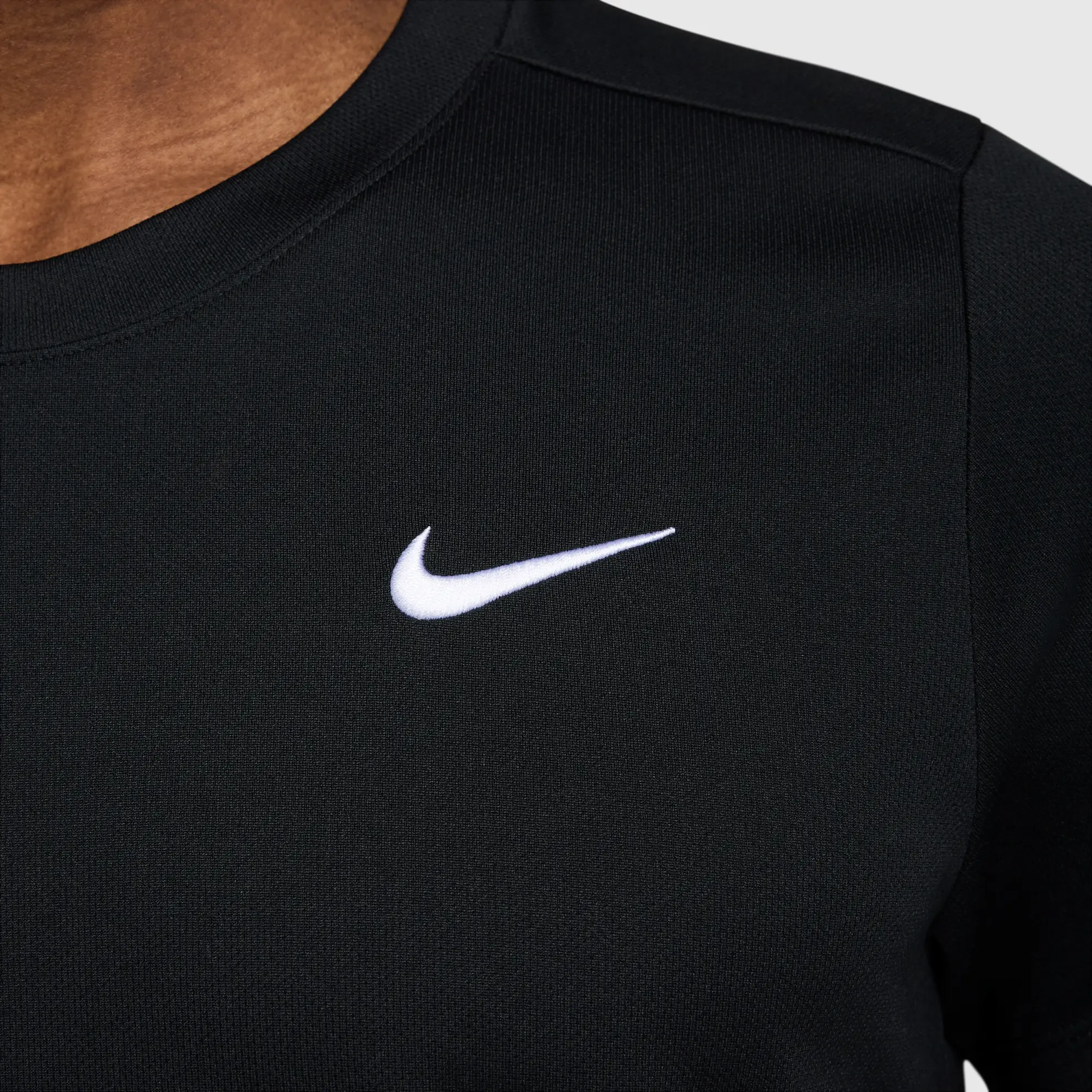 NikeCourt Victory Men's NikeCourt Top - Black - Polyester