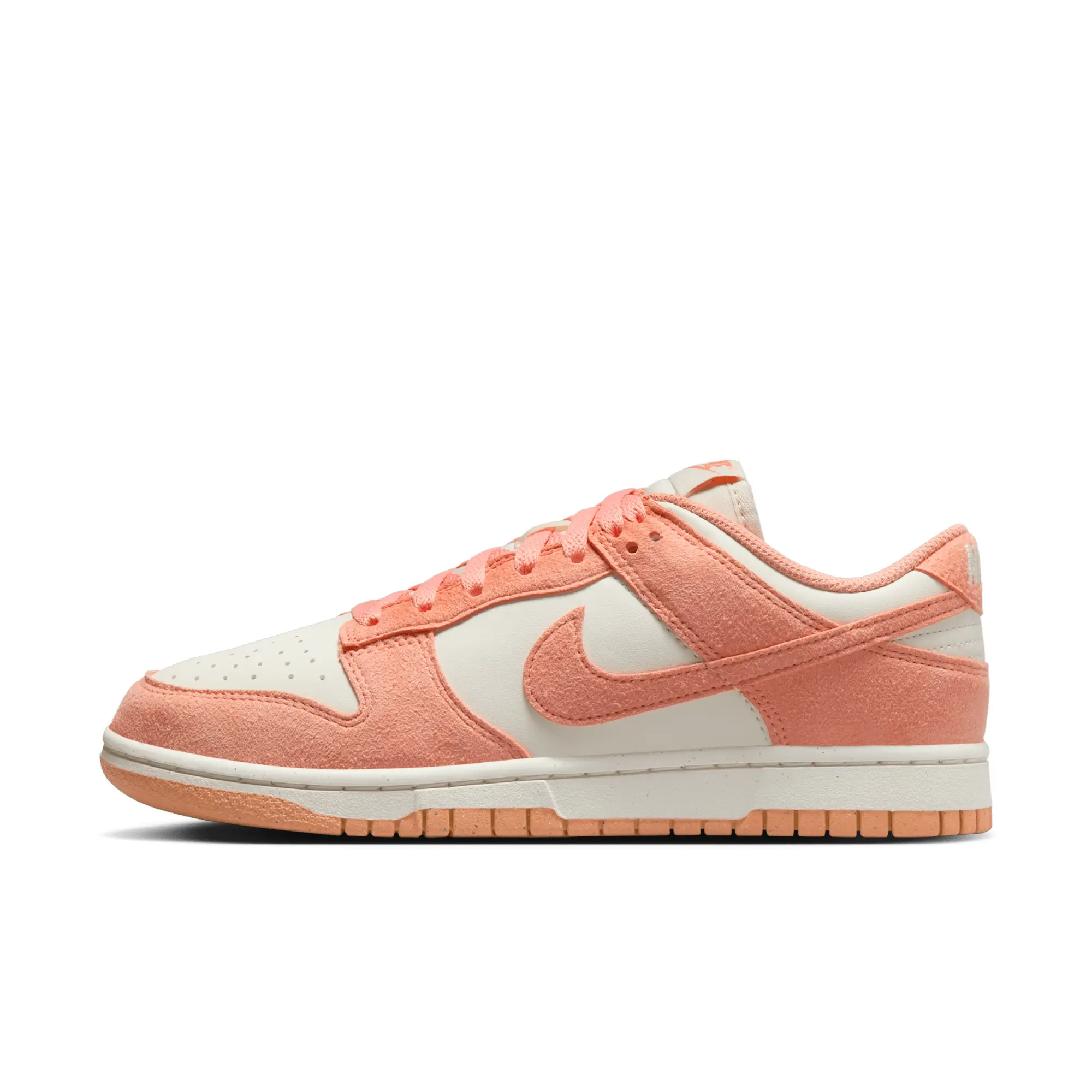 Nike Dunk Low Women's Shoes - Brown - Recycled Content Minimum