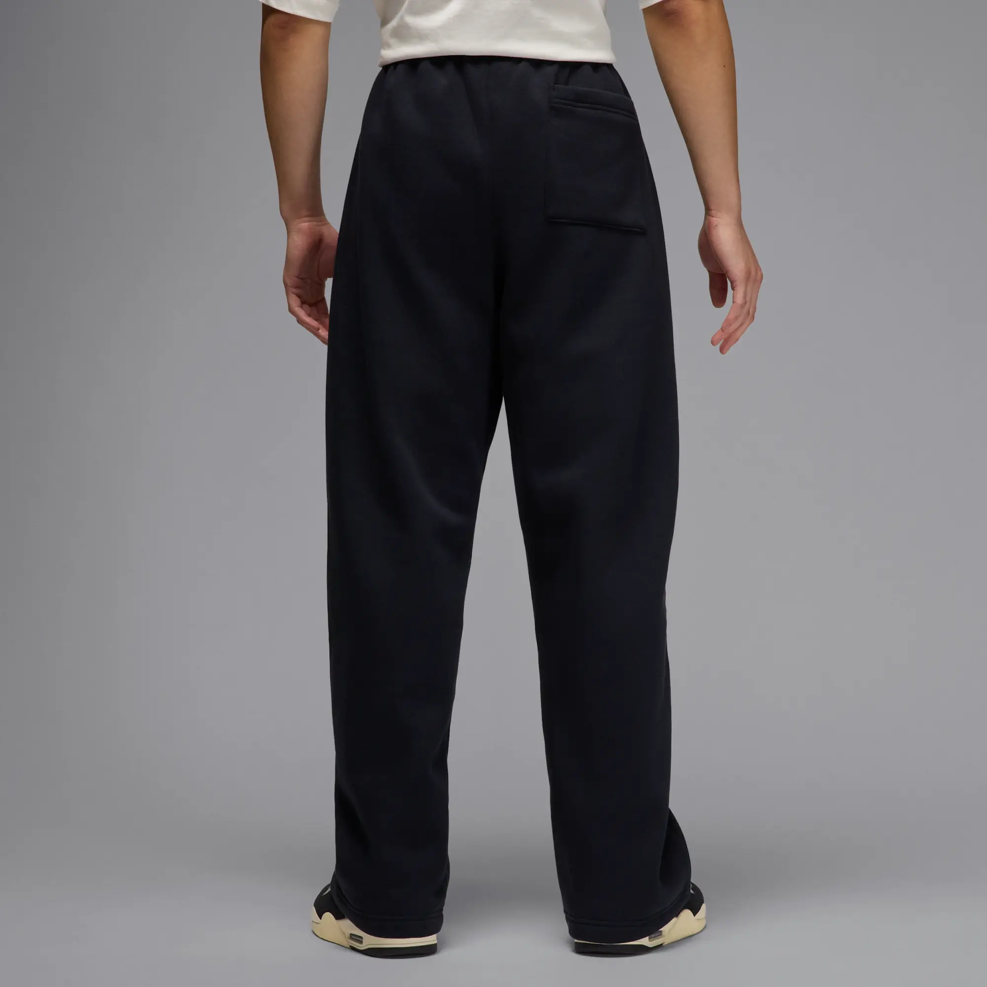 Nike Jordan Brooklyn Fleece Men's Oversized Open-Hem Trousers - Black - Cotton/Polyester