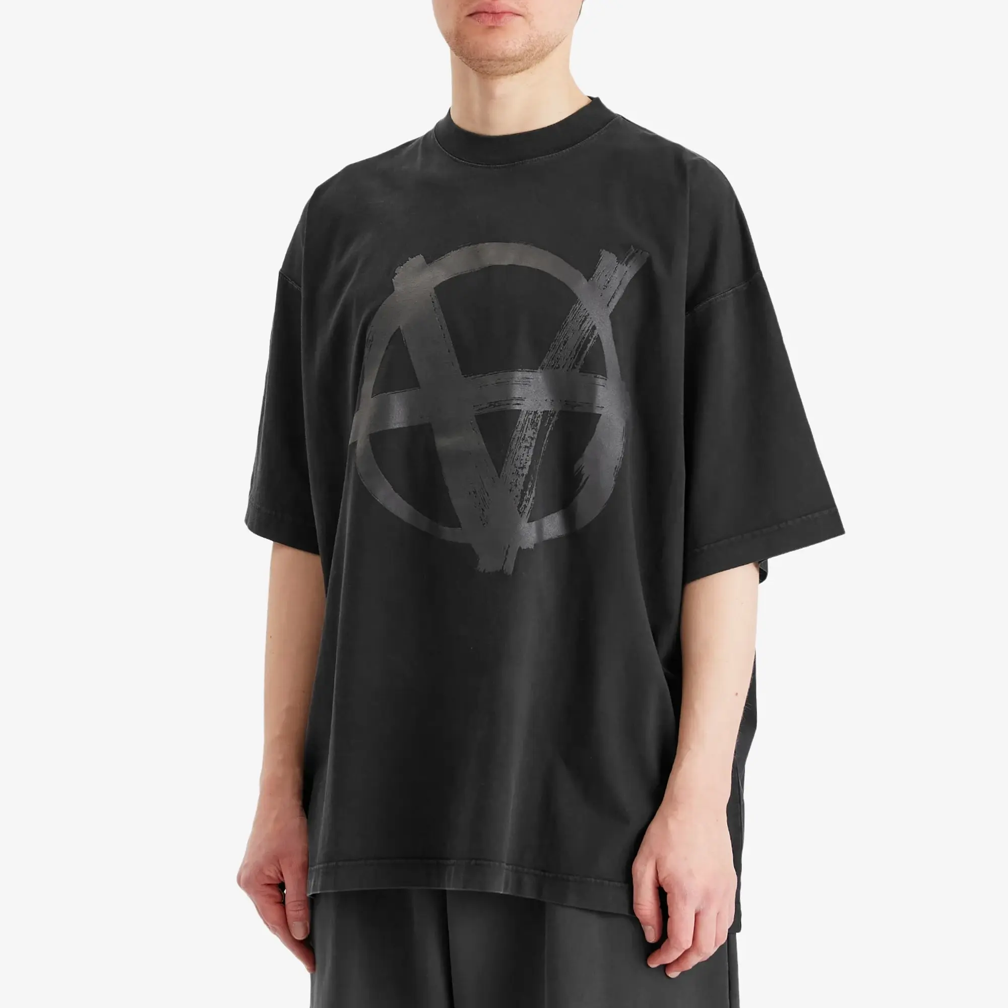 VETEMENTS Men's Double Anarchy Oversized T-Shirt Black