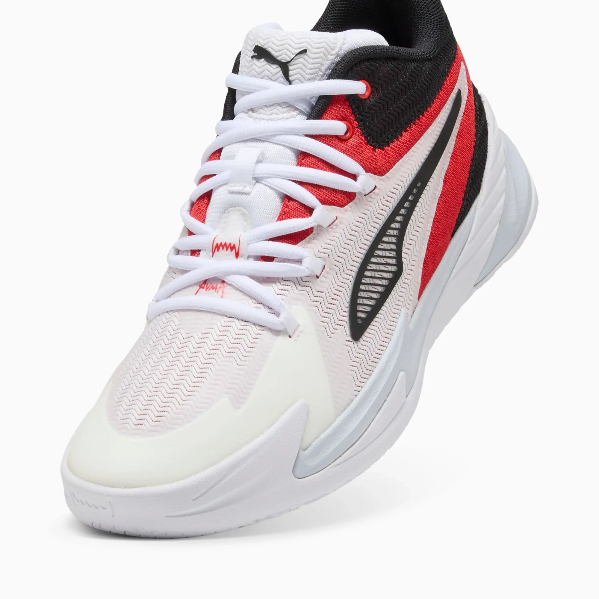 PUMA The Dagger Basketball Shoes Unisex, Red/Black