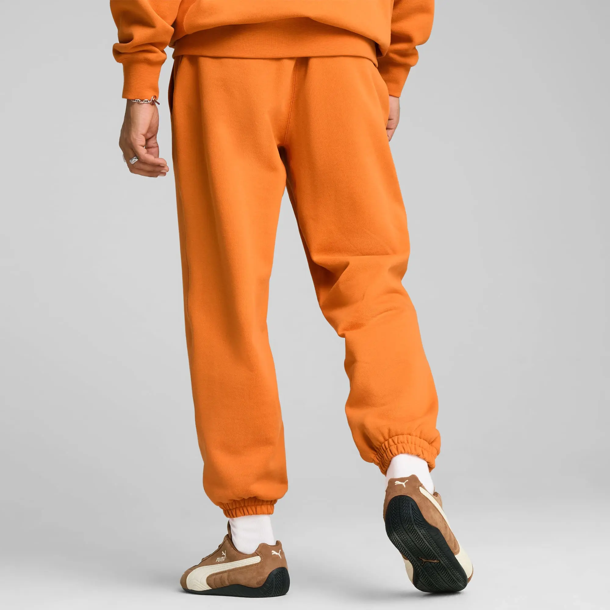 PUMA MMQ Sweatpants, Maple Syrup