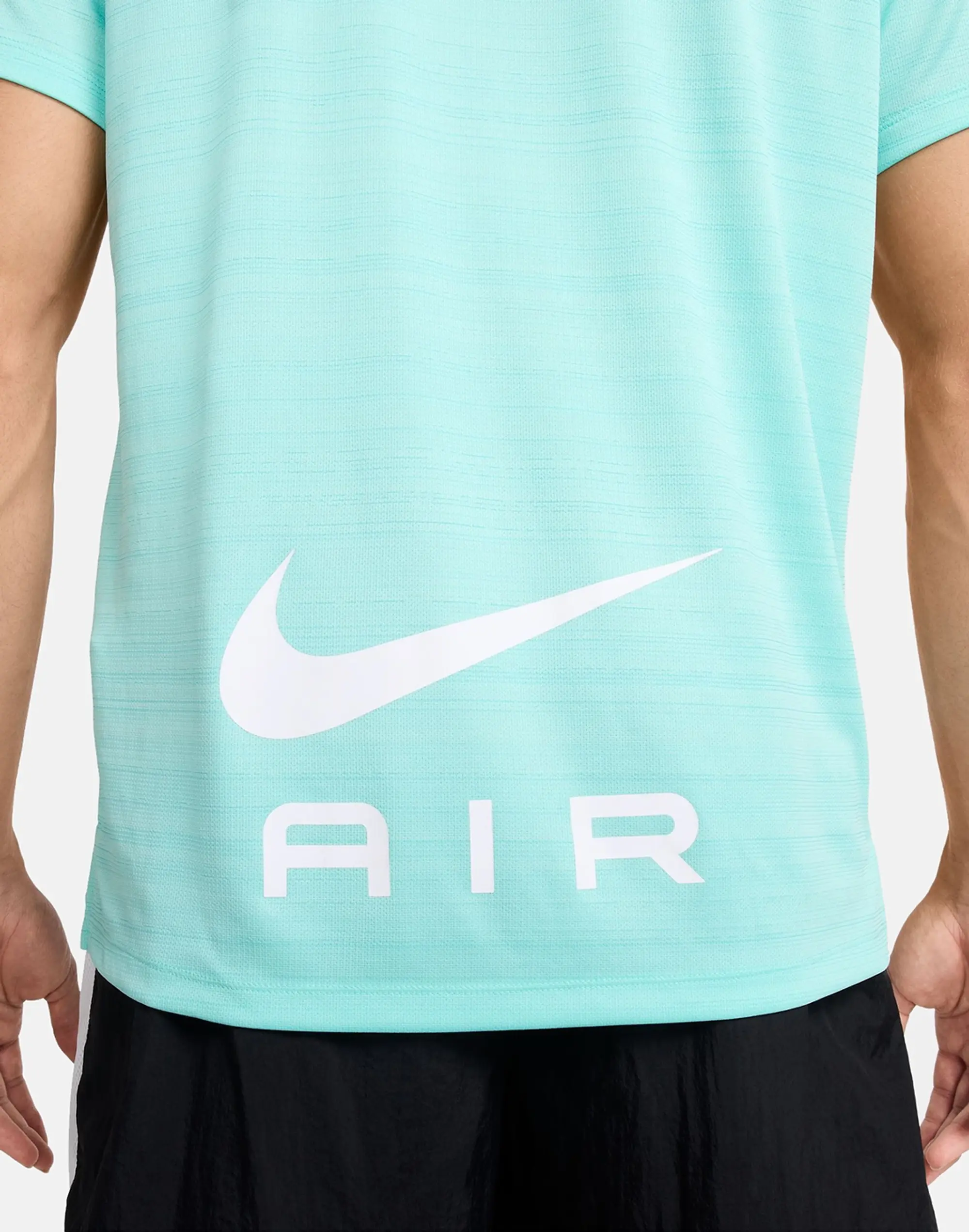 Men's Nike Swoosh Air Run T-Shirt in Green