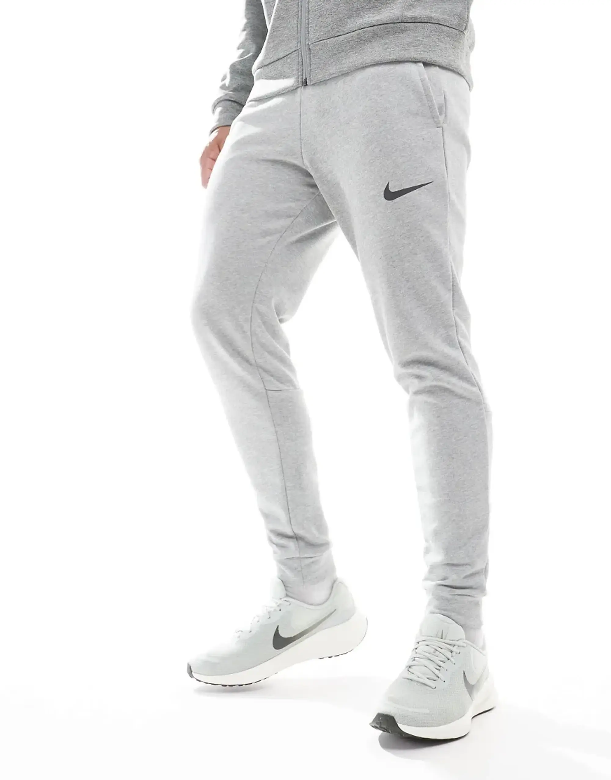 Nike Running Revolution 7 Trainers In Light Silver