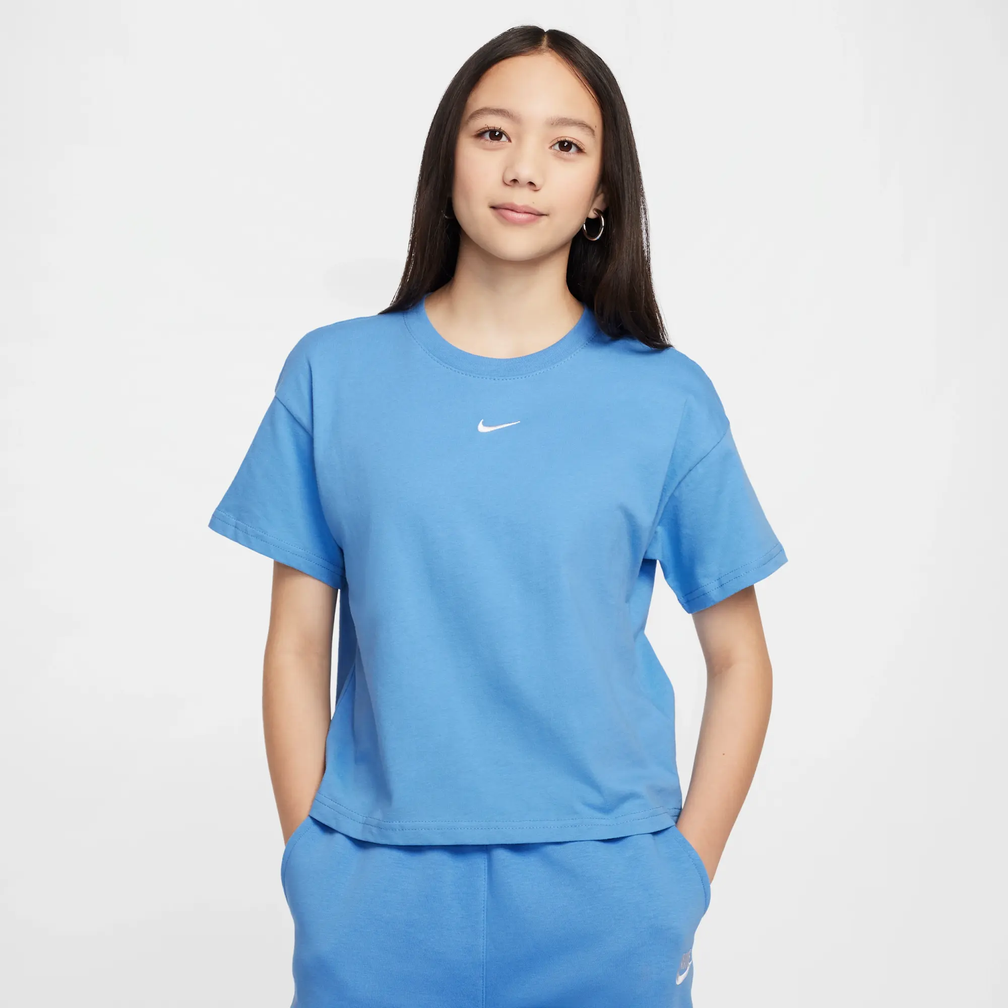 Nike Sportswear Essential Older Kids' (Girls') T-Shirt - Blue - Cotton