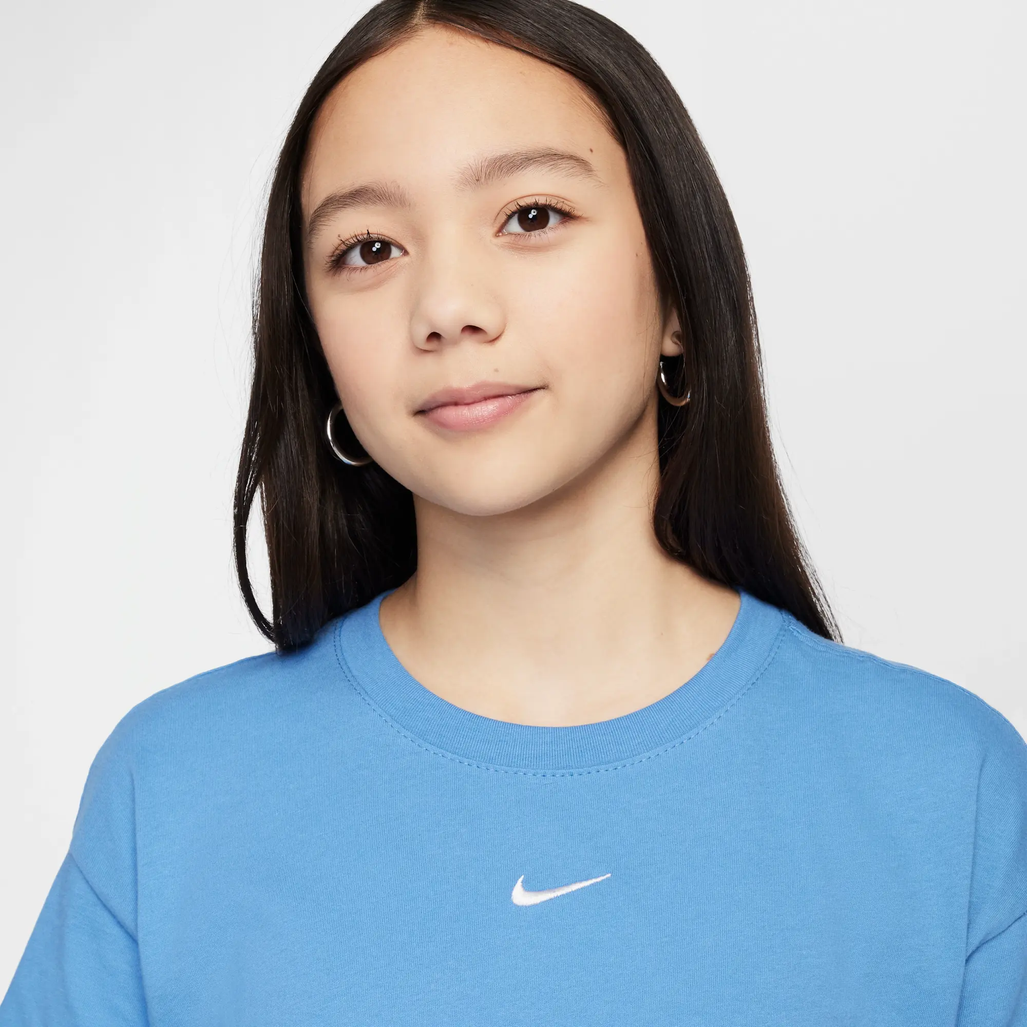 Nike Sportswear Essential Older Kids' (Girls') T-Shirt - Blue - Cotton