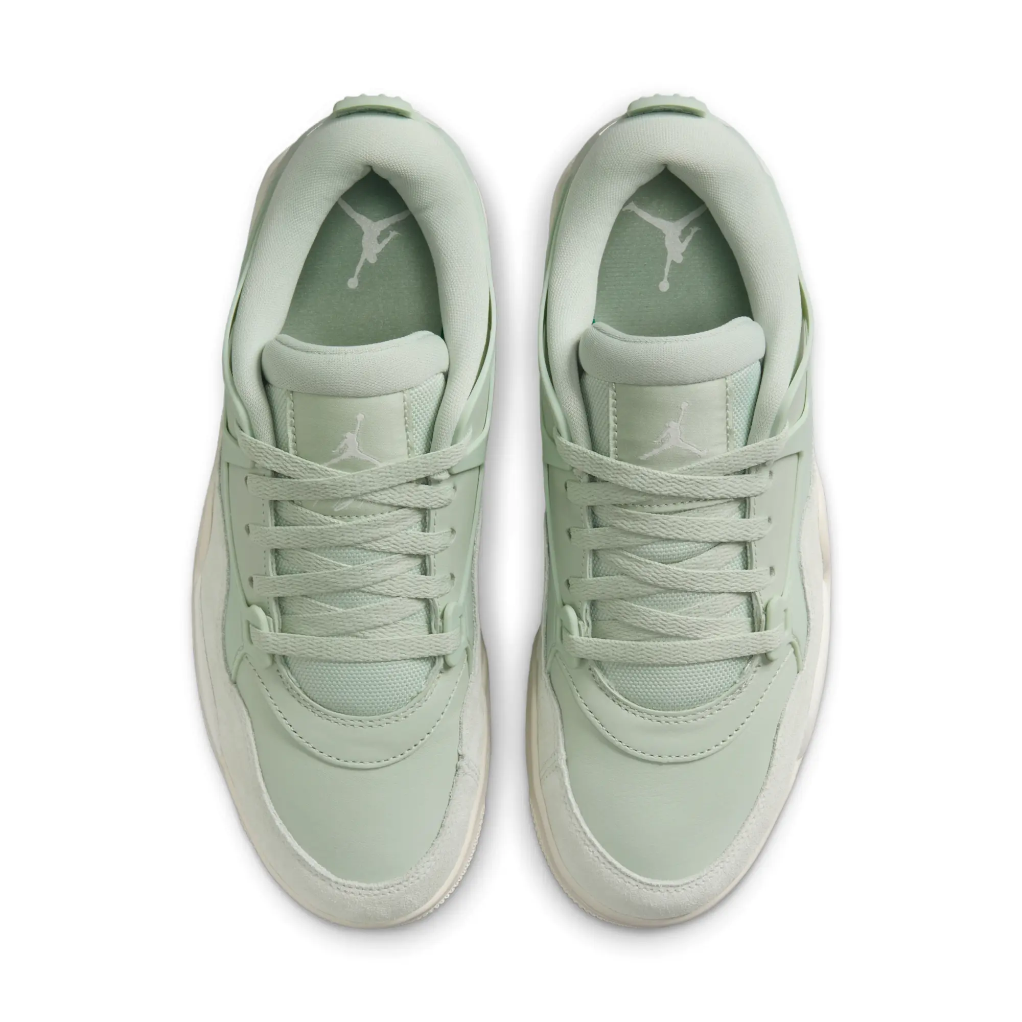 Nike Jordan Jordan 4 Retro Trainers In Green And Cream-White