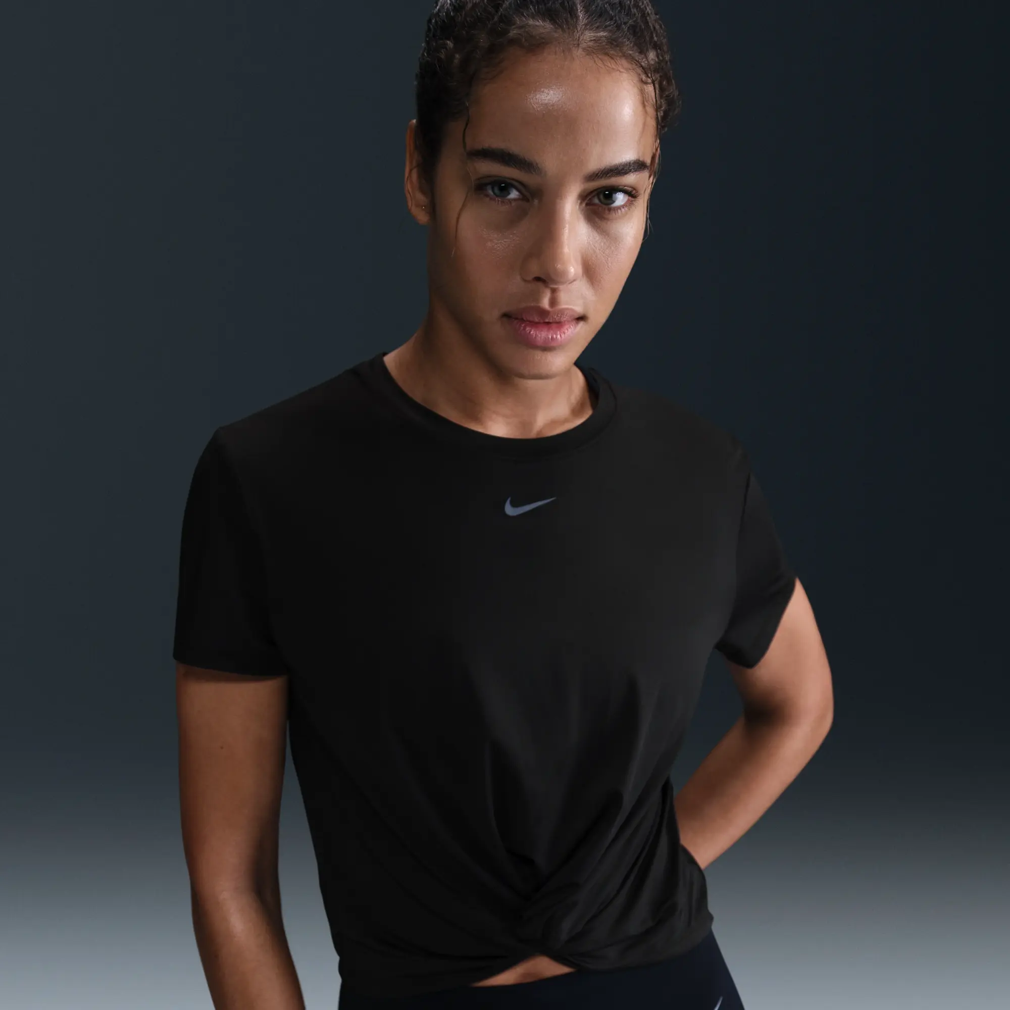 Nike One Classic Twist Women's Dri-FIT Short-Sleeve Top - Black