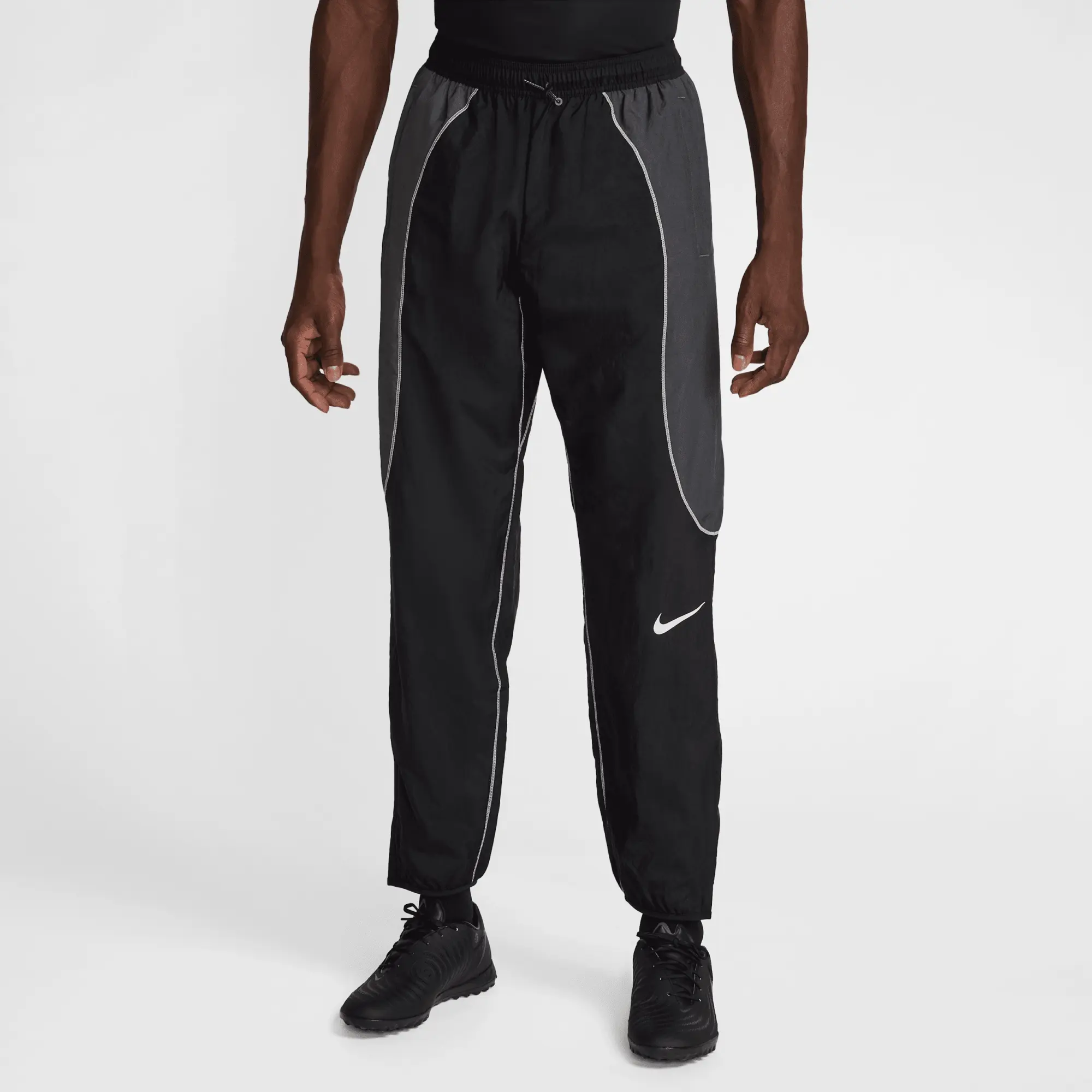 Nike Strike+ Men's Water-Repellent Football Pants - Black - Nylon