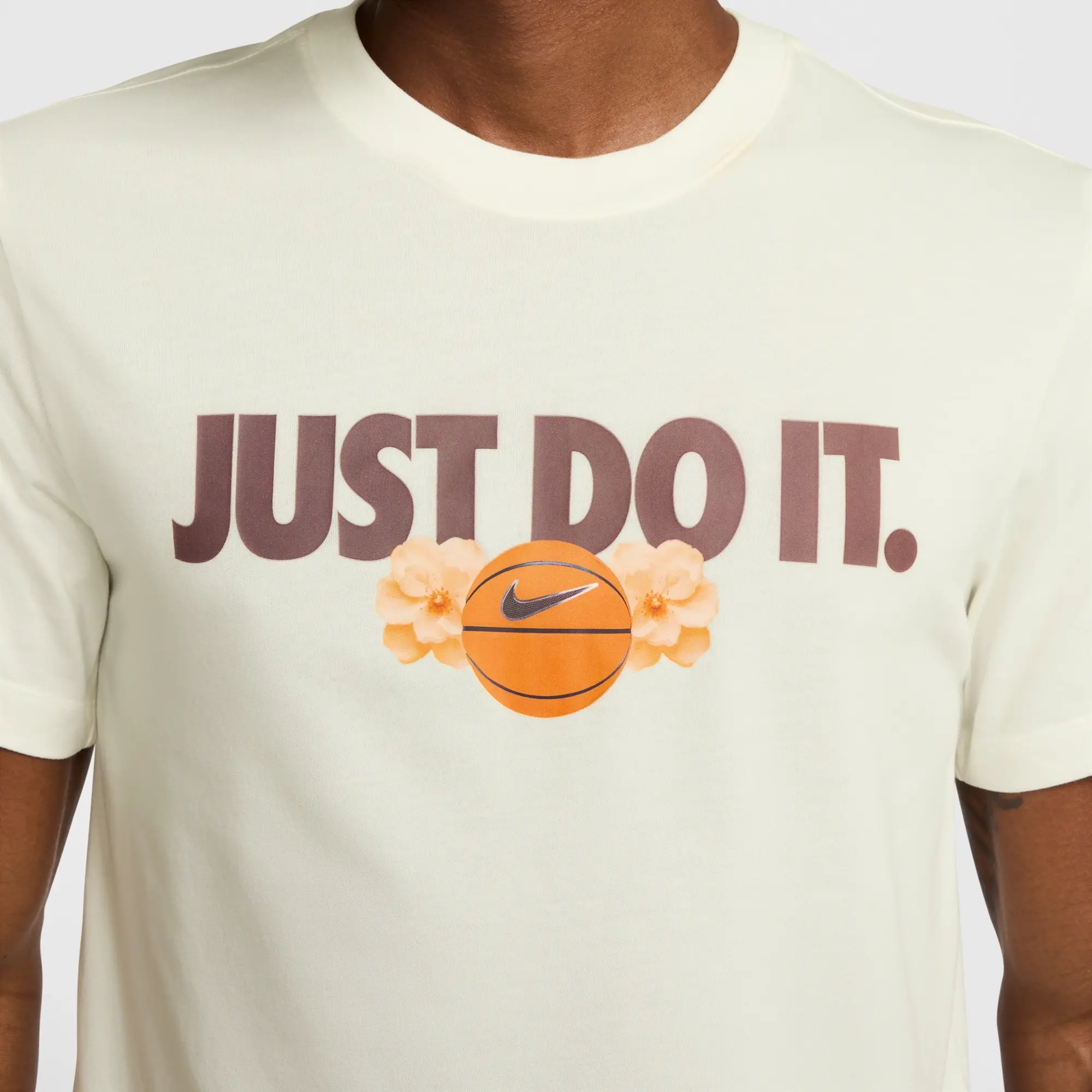 Nike Men's Dri-FIT Basketball T-Shirt - White - Cotton/Polyester