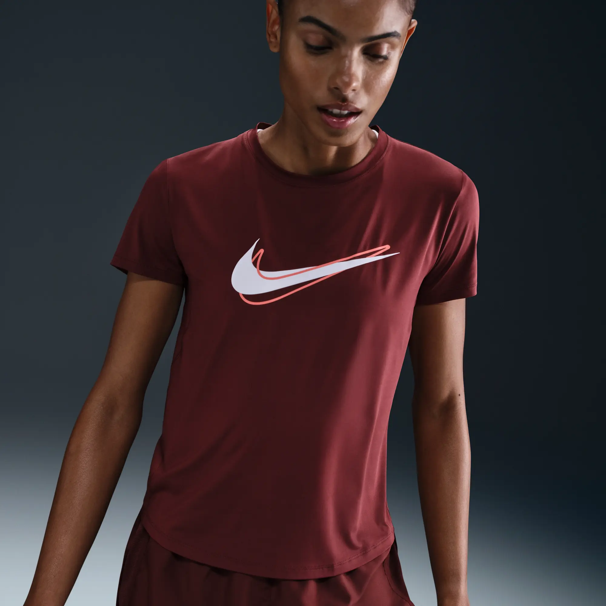 Nike One Swoosh Women's Dri-FIT Short-Sleeve Running Top - Red - Polyester/Elastane