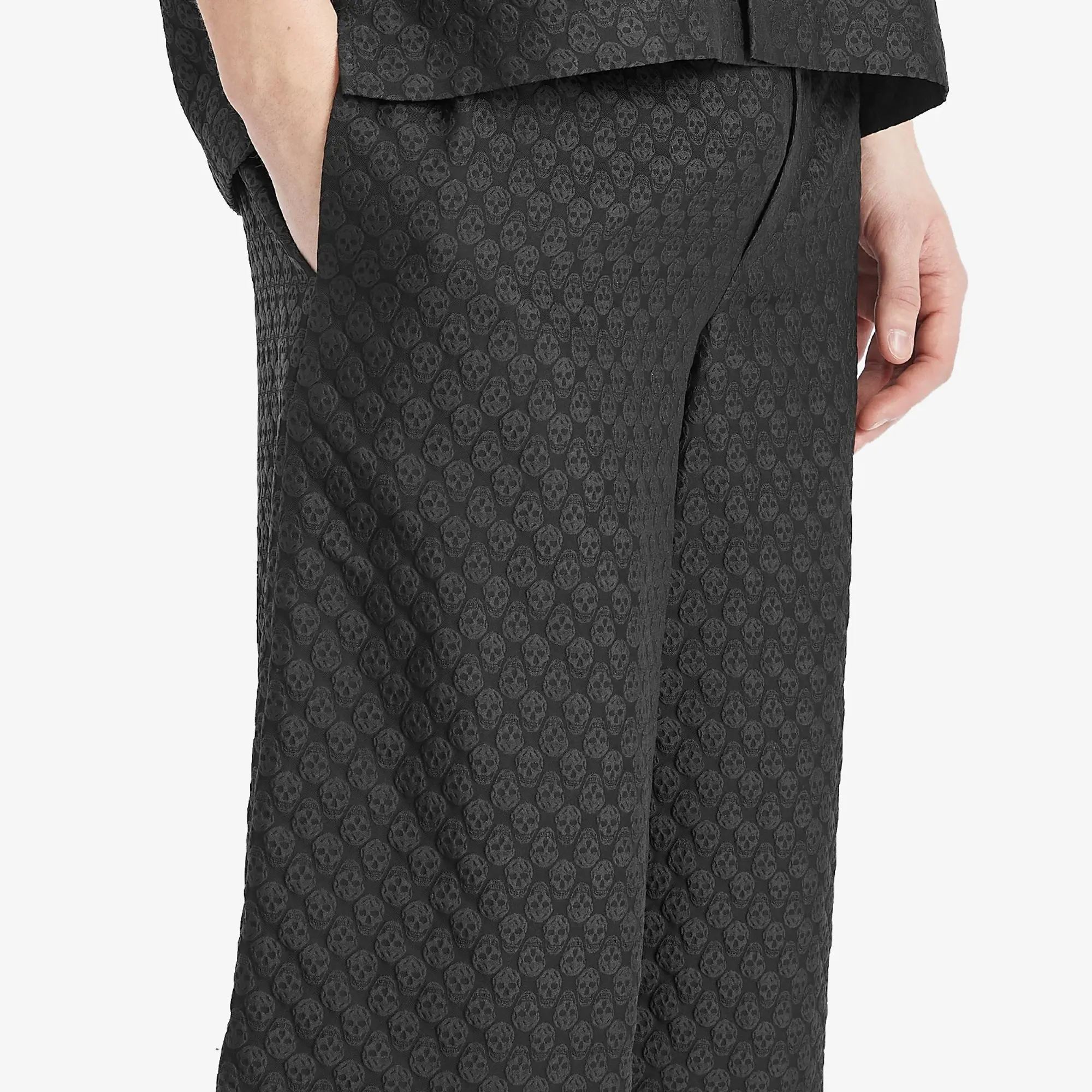 Alexander McQueen Men's Jacquard Skull Shorts Black/Black