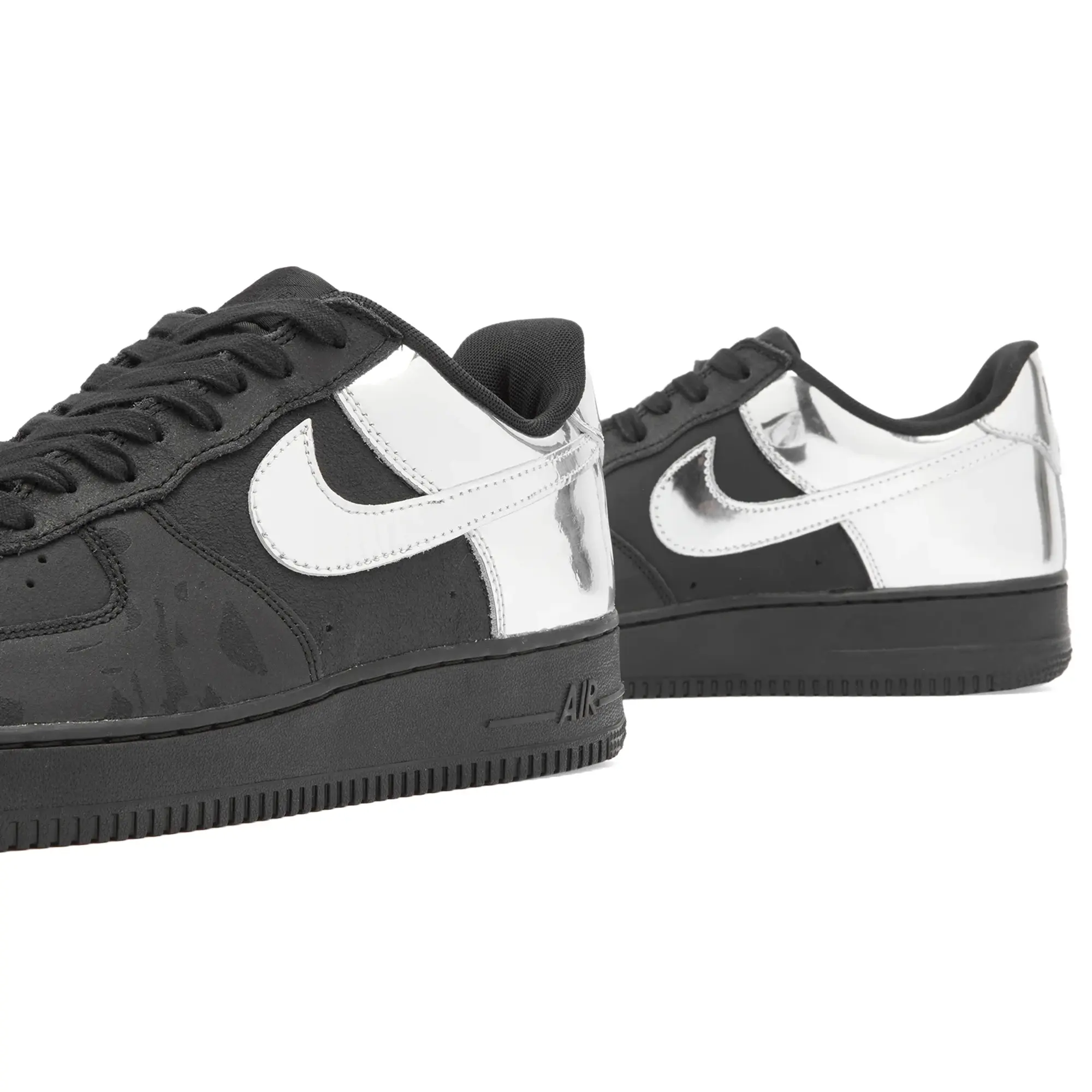 Nike Air Force 1 Low Retro Sneaker Black/Chrome