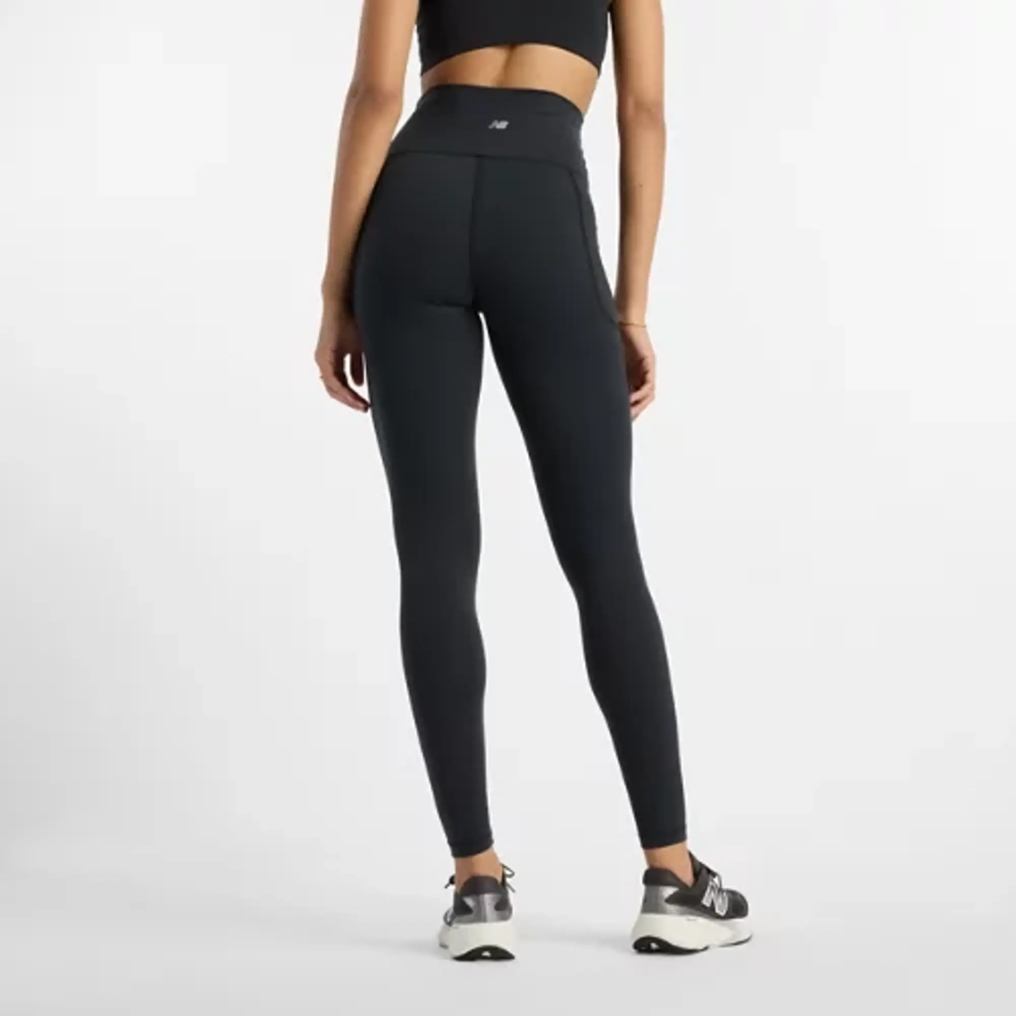 New Balance Women's NB Harmony Pocket High Rise Legging 27 in Black Poly Knit
