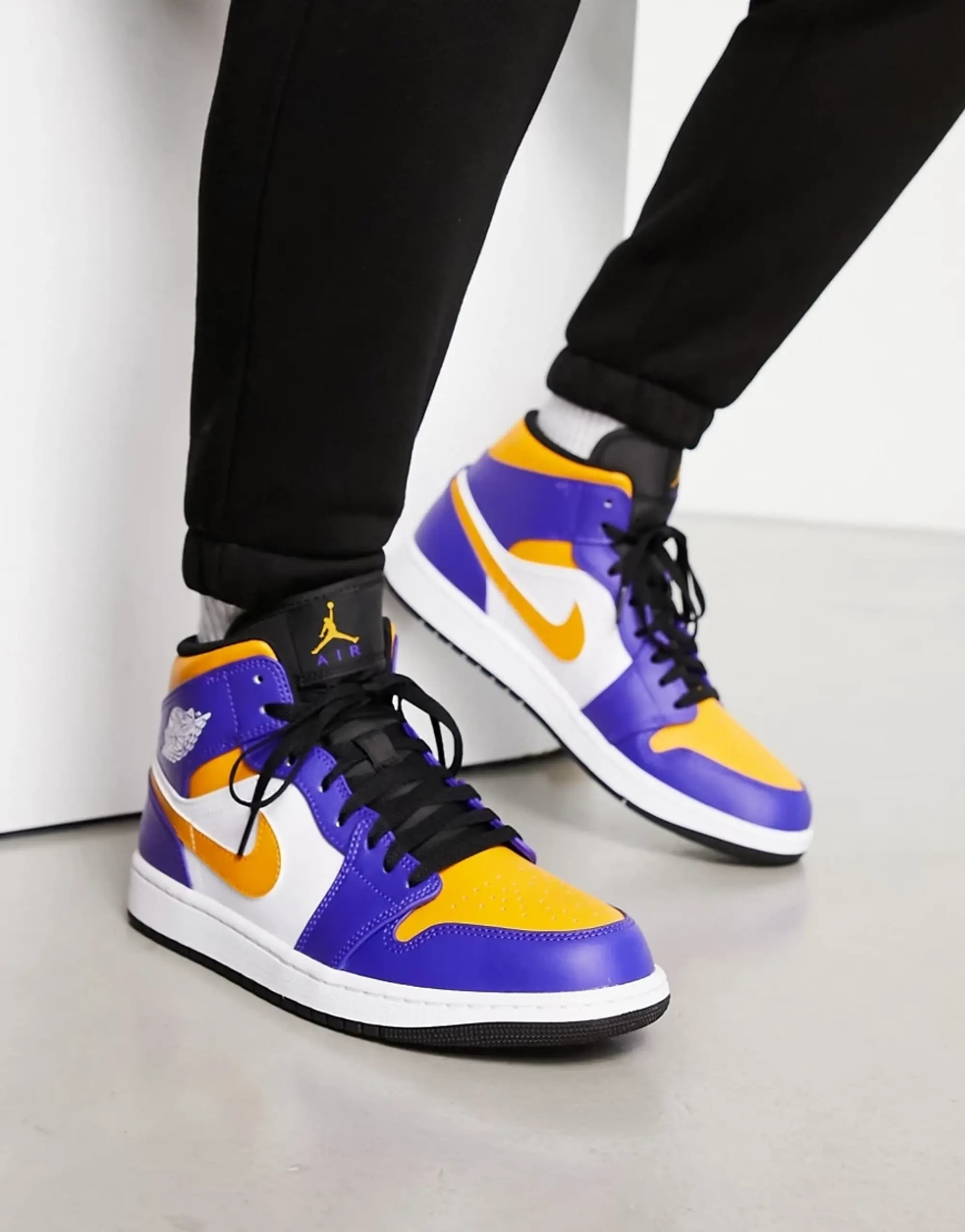 Nike Jordan Air Jordan 1 Mid Trainers In Concord Purple And Taxi Yellow-Black
