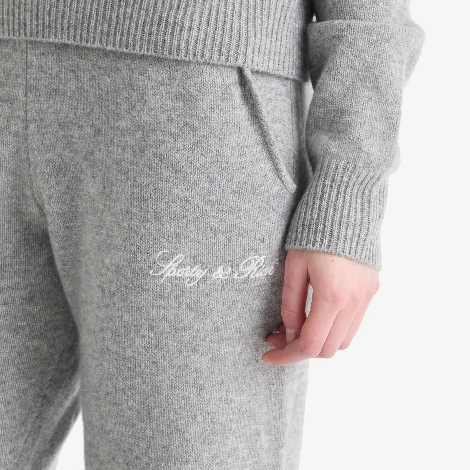 Sporty & Rich Women's Vendome Script Cashmere Pants Heather Gray White