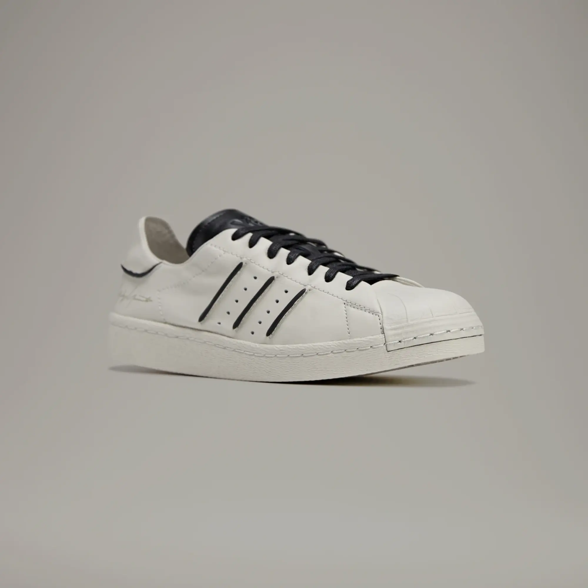 adidas Sneakers Y-3 Superstar Talc/ Talc/ Black Eur 46 2/3