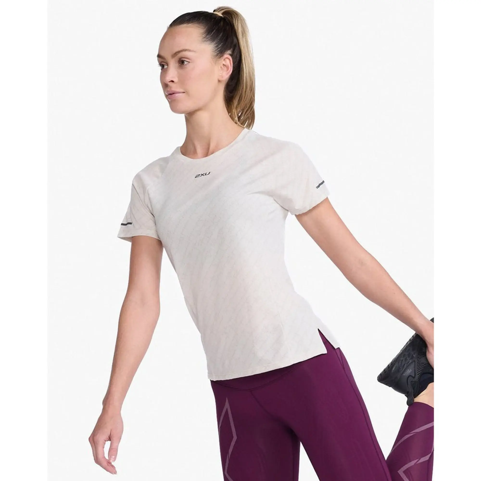 2xu Light Speed Short Sleeve T-shirt -
